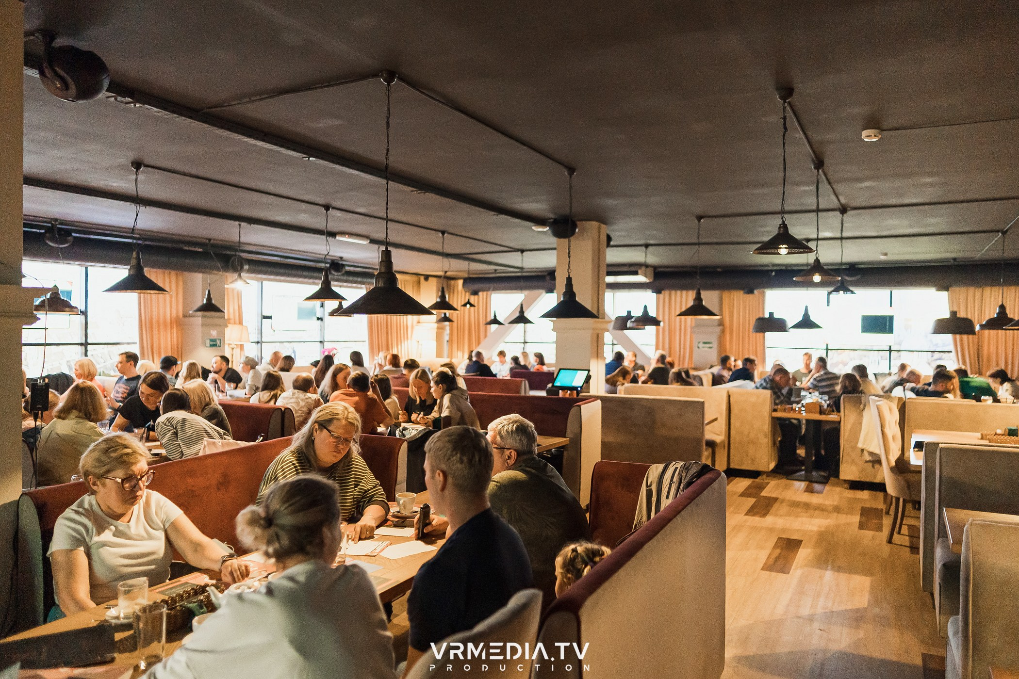 Эйнштейн Party в ресторане «Мюнхен»