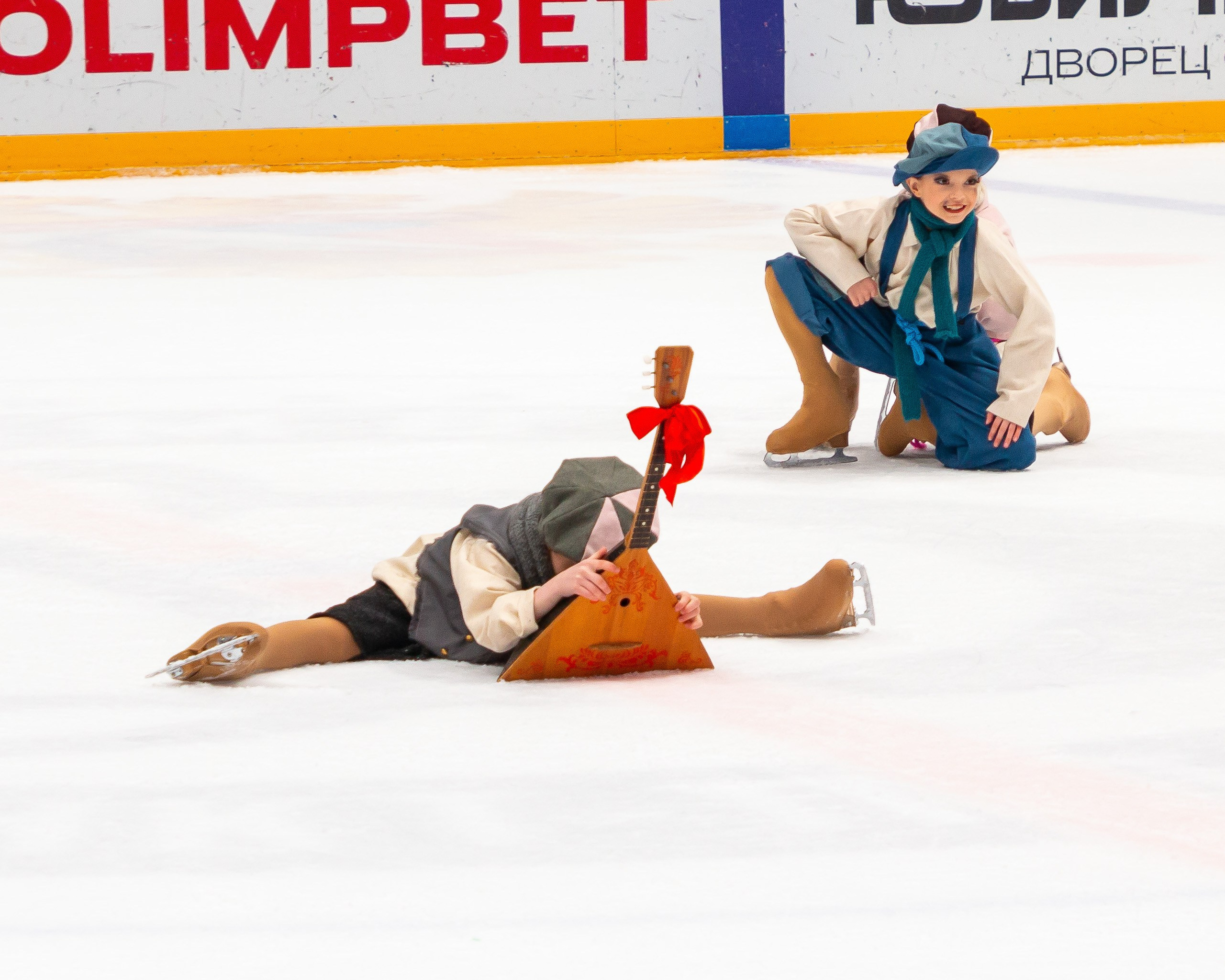 VII Ежегодный фестиваль массовых танцев на льду и фигурного катания «Петровский лёд» Санкт-Петербург. Репортажный фотограф в Москве