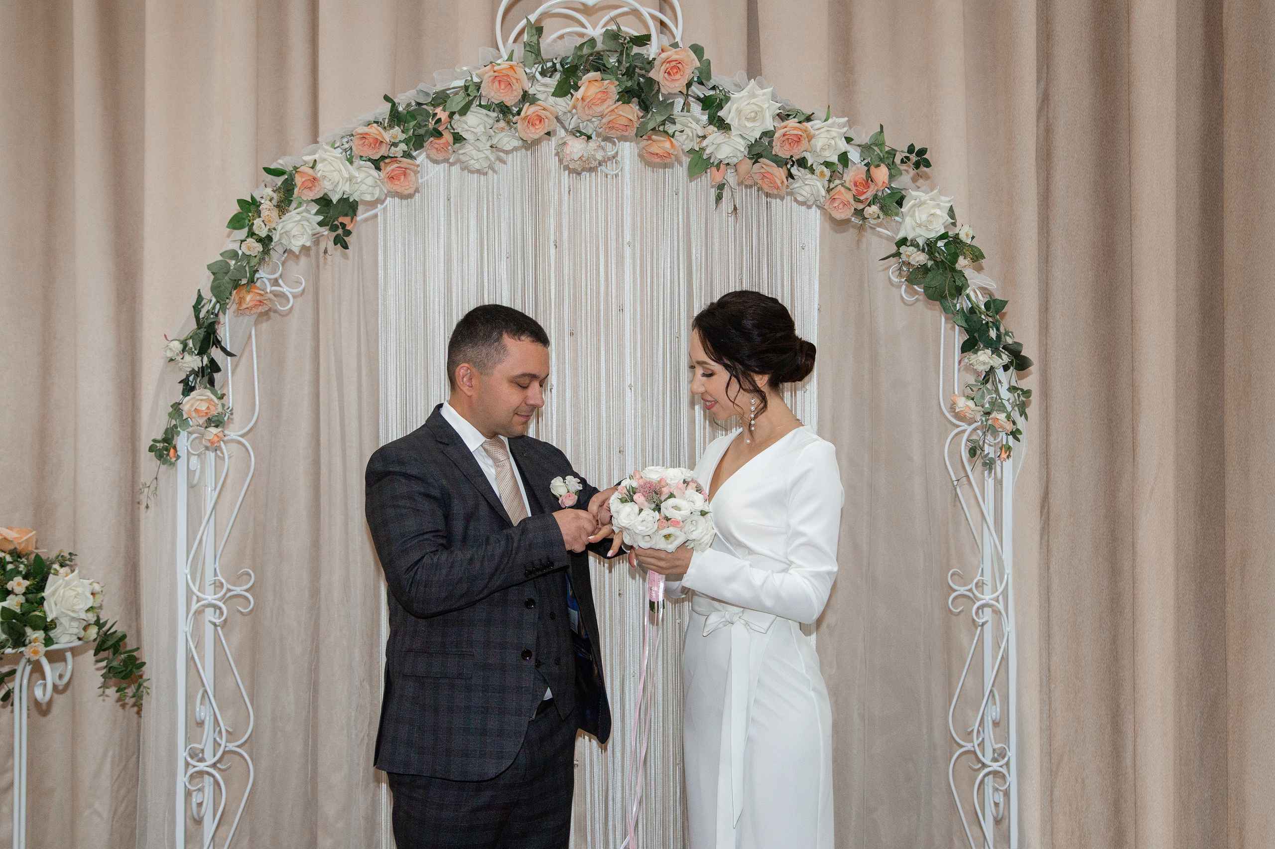 Свадебная фотосессия Андрея и Регины. Женский фотограф в Оренбурге Ирина Заводчикова