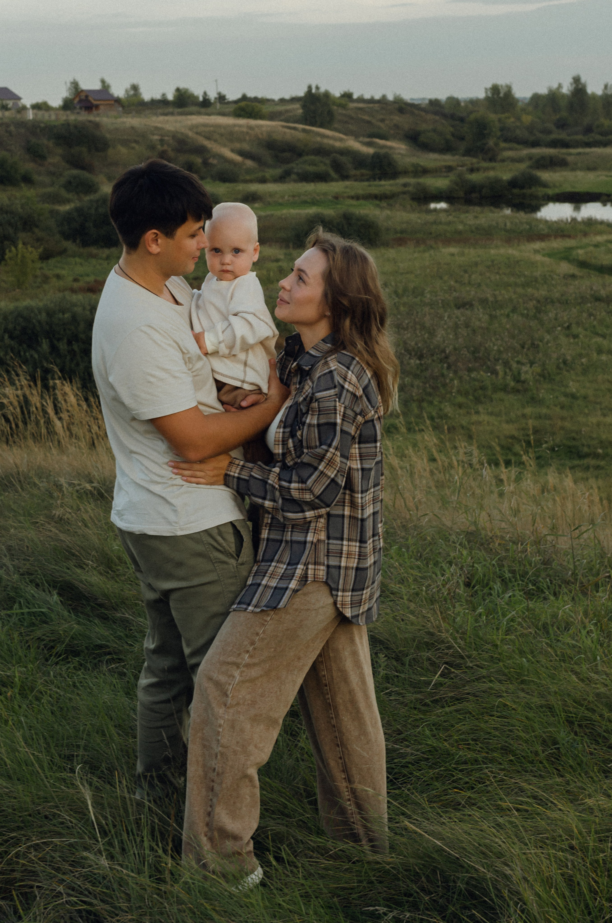 Катя, Толя и маленький Арсений. Семейный фотограф в Барнауле Ирина Ястребова