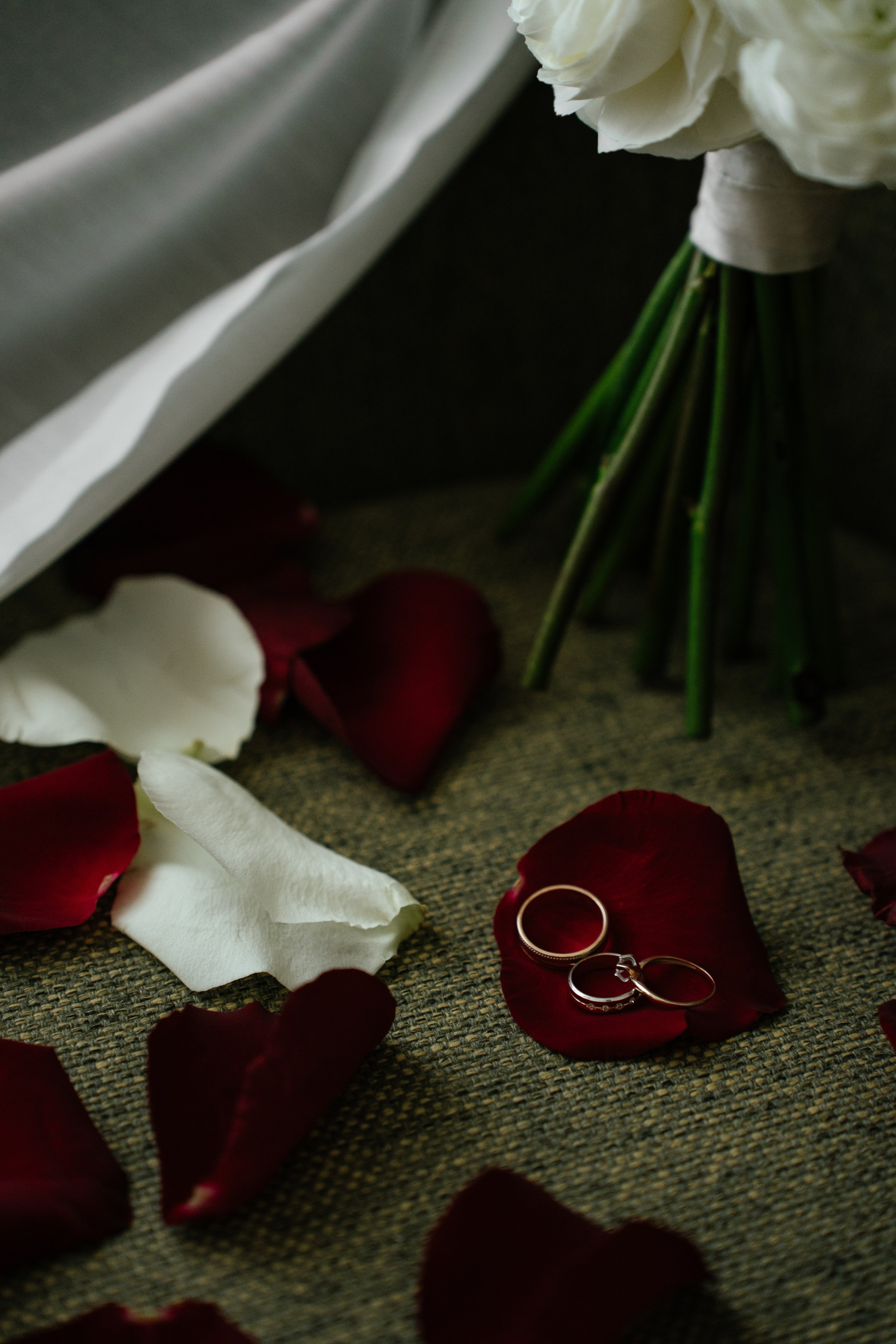 Ты — моя вселенная. Свадебный фотограф в Оренбурге