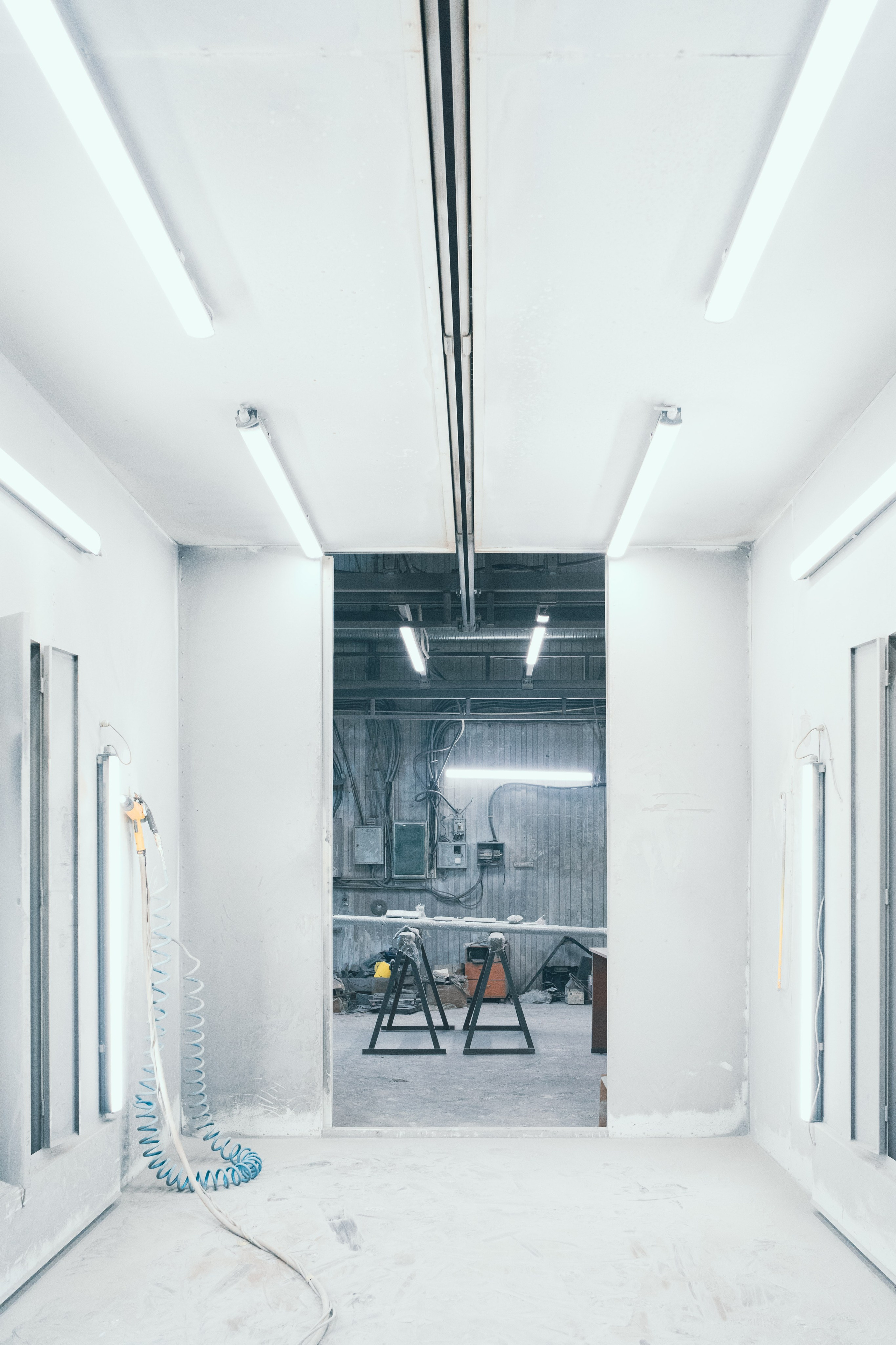 Рабочие цеха компании ПВК. Коммерческий Фотограф Виктор Фоменых