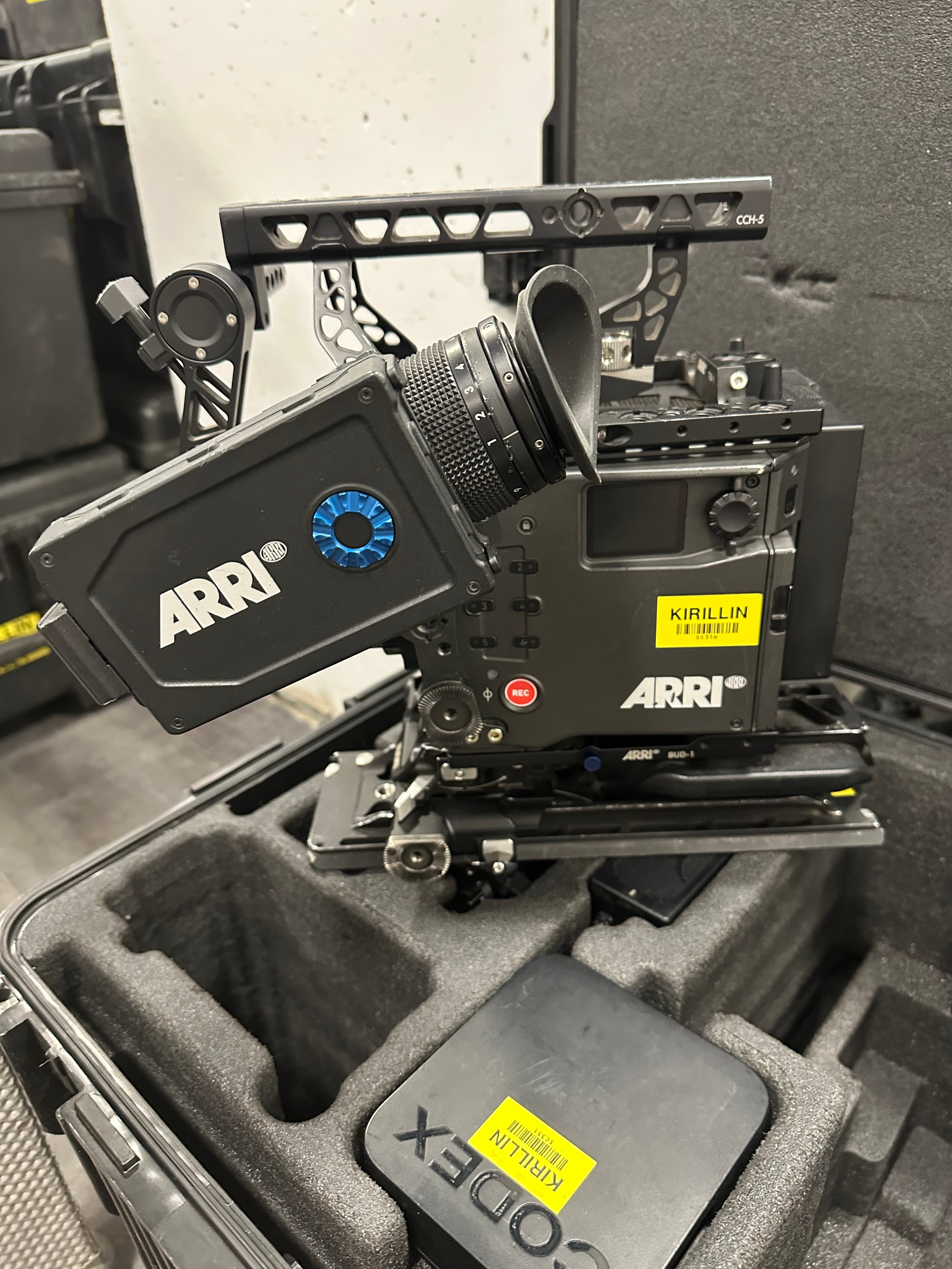 BACKSTAGE GALLERY. «MAK FLAME»