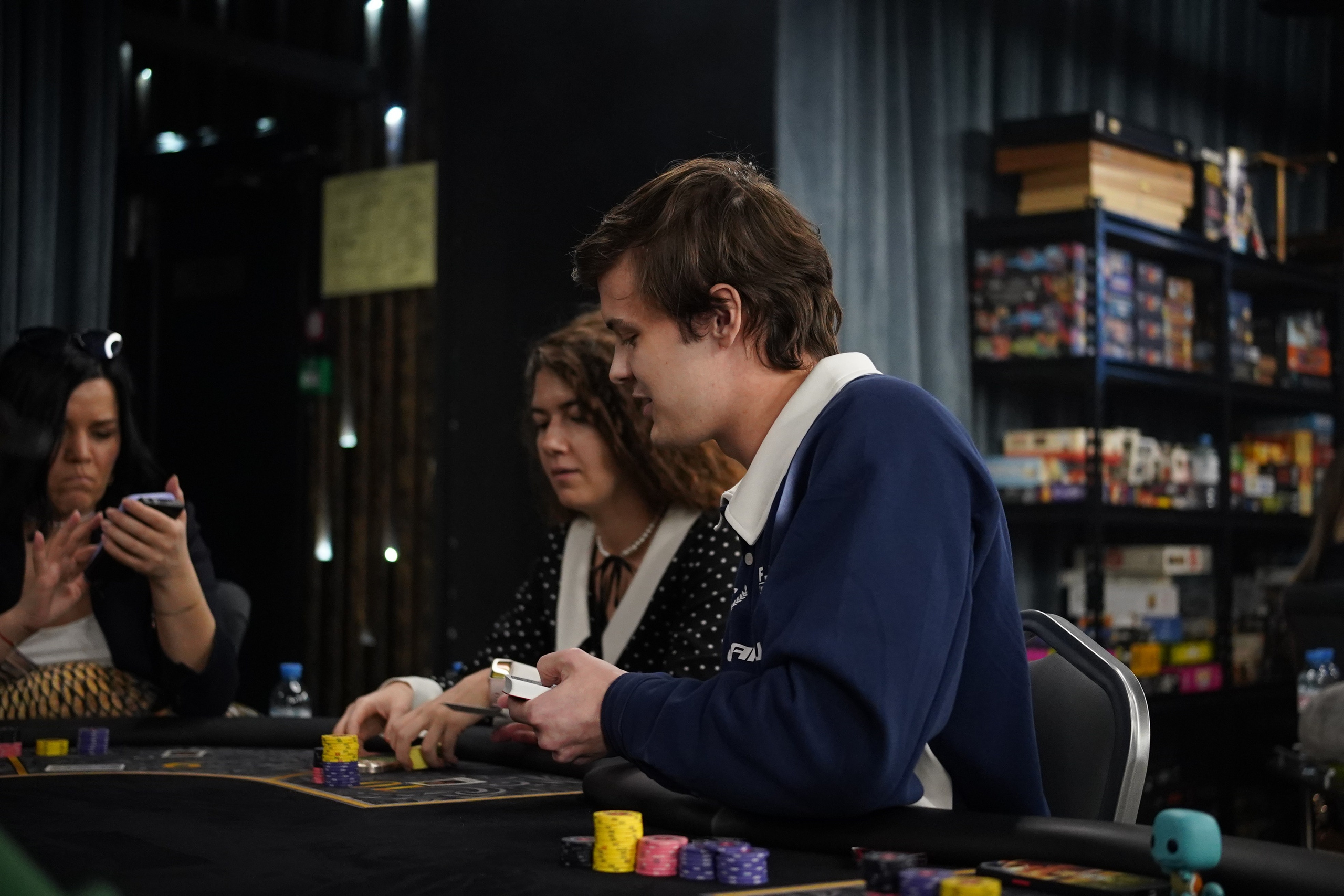 Покер. Фотограф