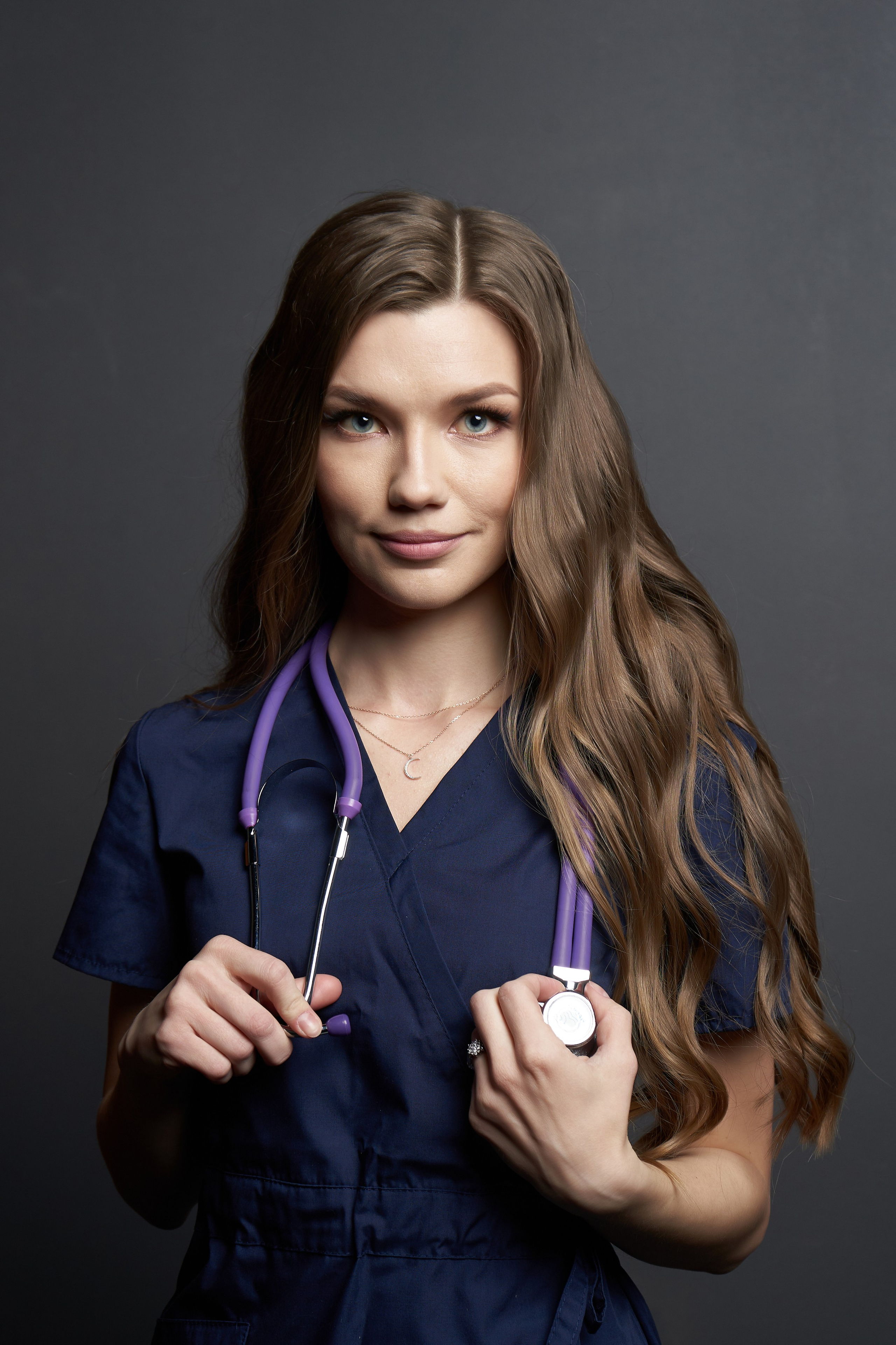 Выпускники. Фотограф для брендов и маркетплейсов Екатеринбург Екатерина Дроздова