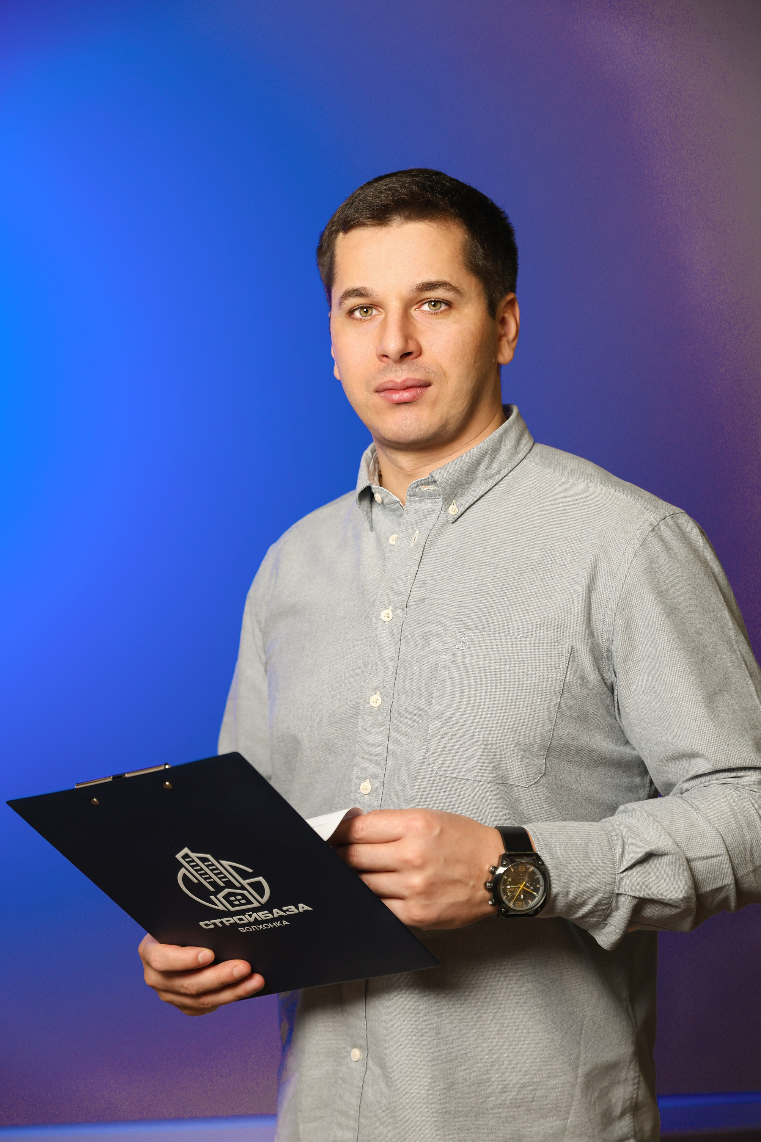 Выездные портреты для стройбазы «Волохонка». Снимаю съемки