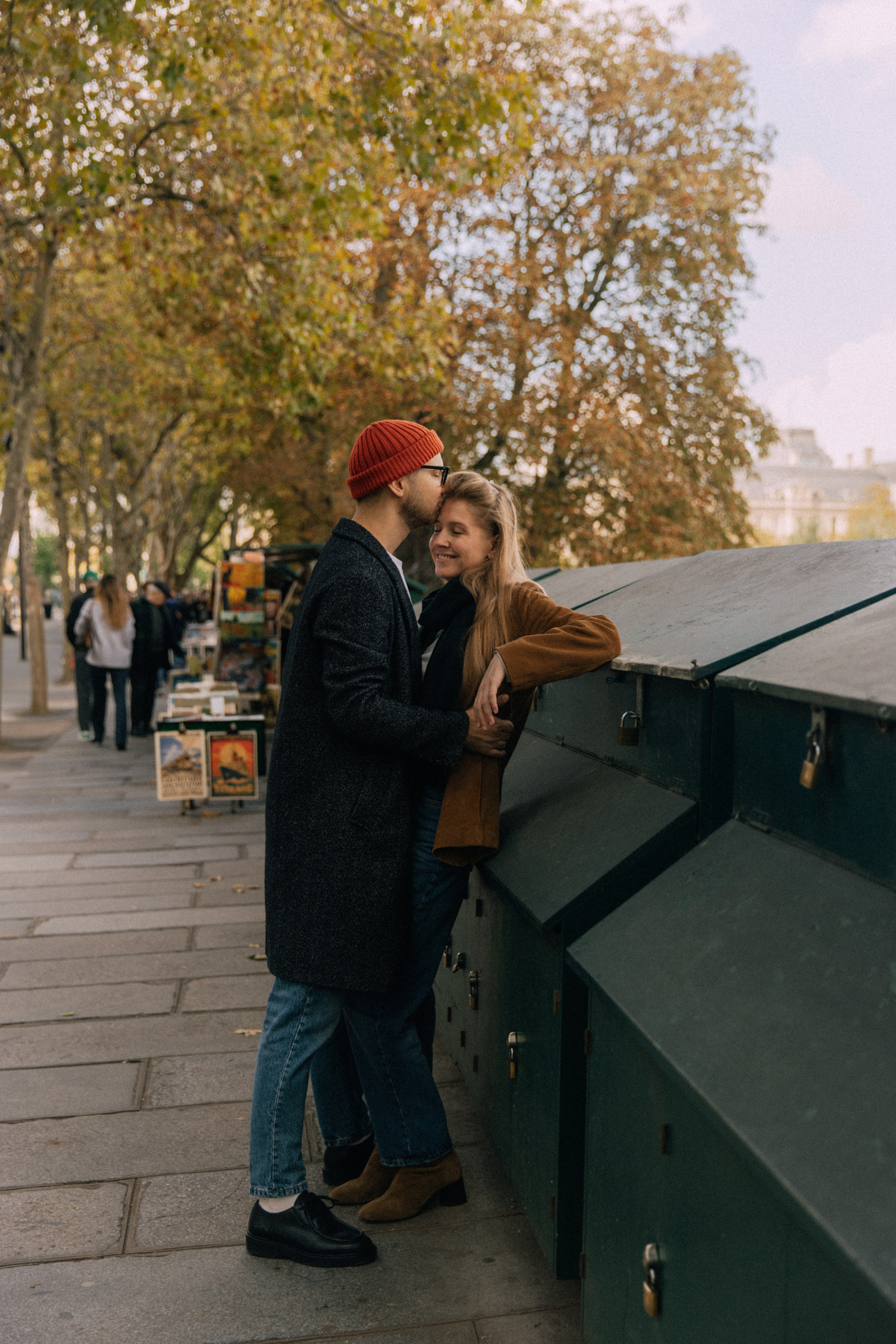 Love you a thousand times. Photographer in Paris