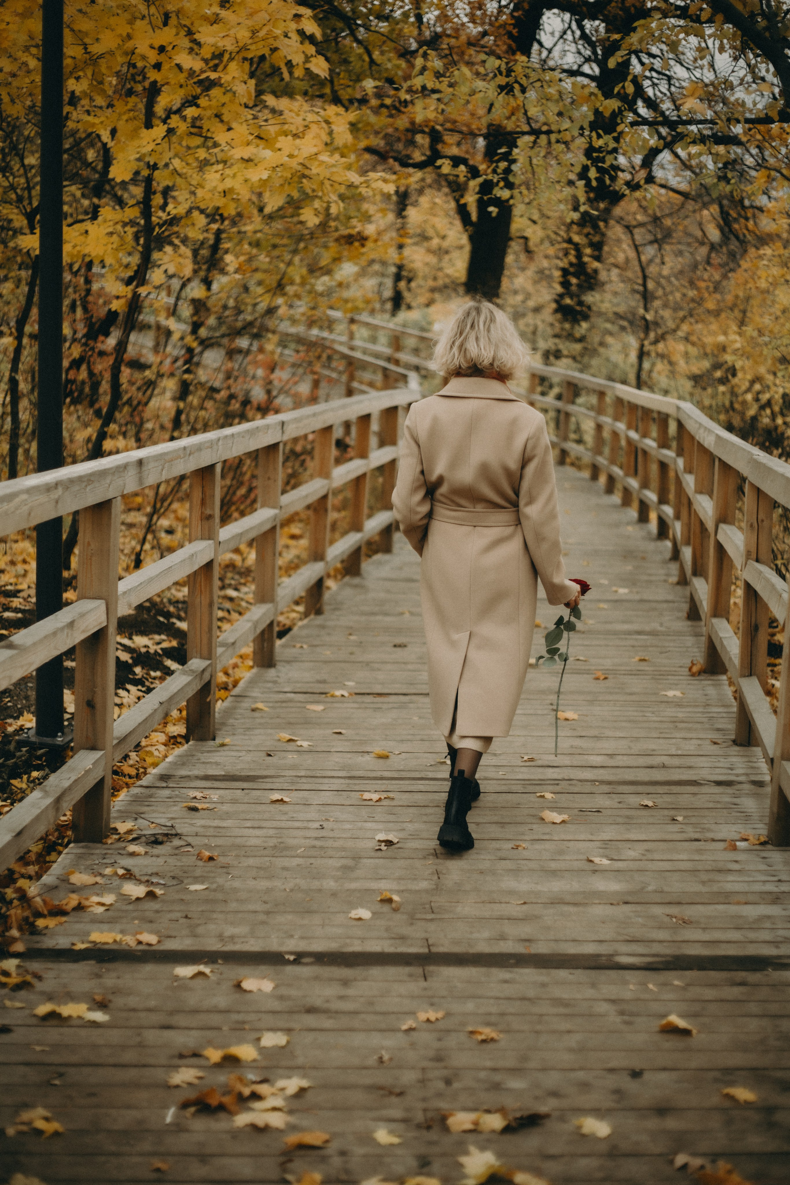 Елена. Осенняя фотопрогулка в семхоз пруду. Портретный и семейный фотограф в Саратове Елена Шустова