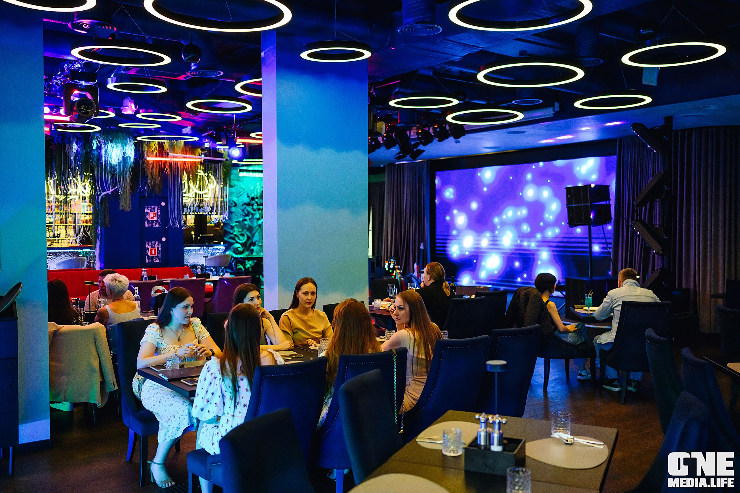 Вечеринка в ресторане Океан. One Media Life: фоторепортажи, фотоотчеты с мероприятий и заведений