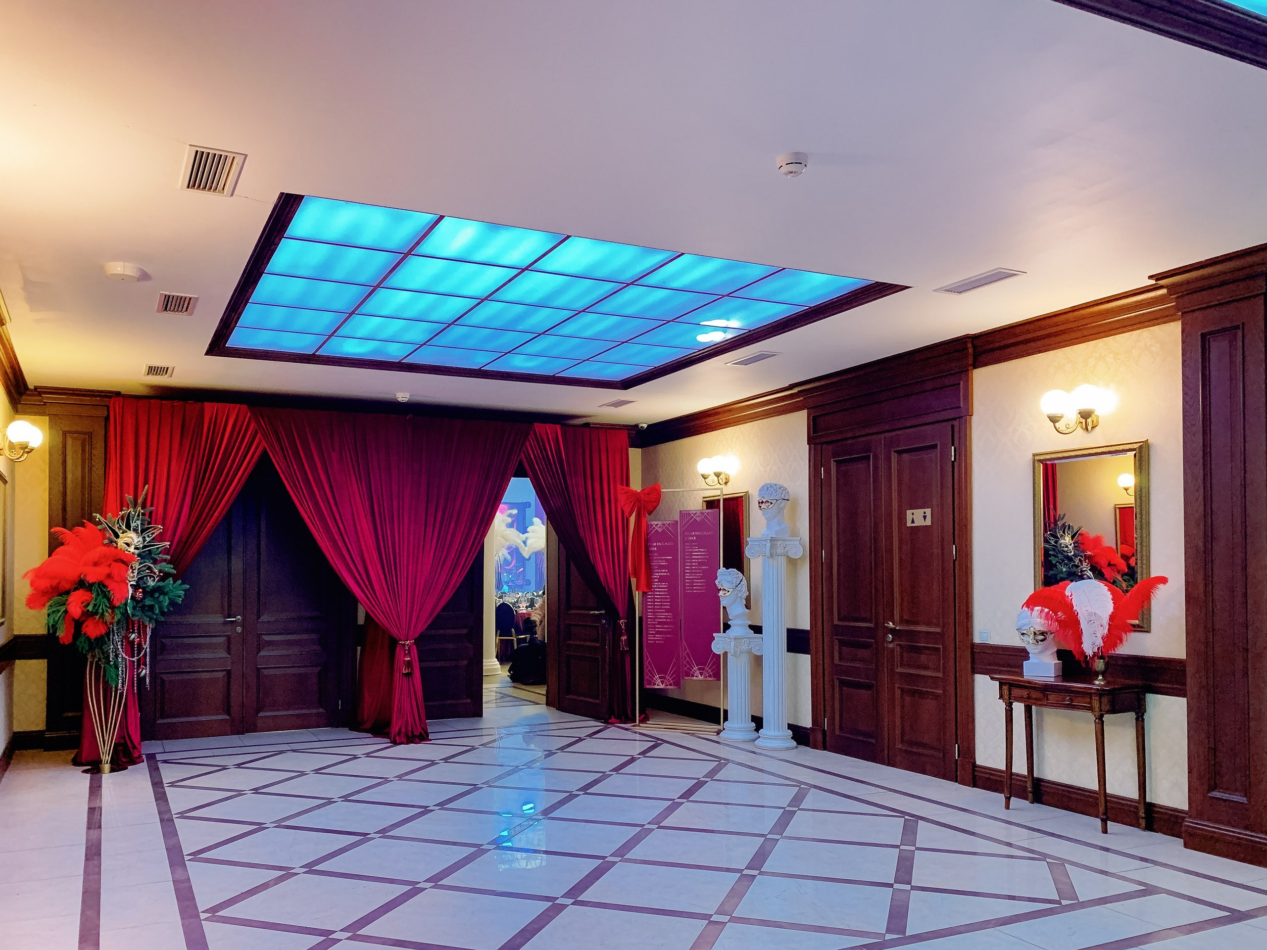 Новогодний корпоратив Polaris. Kirillova Studio — мастерская декора и событий Юли Кирилловой