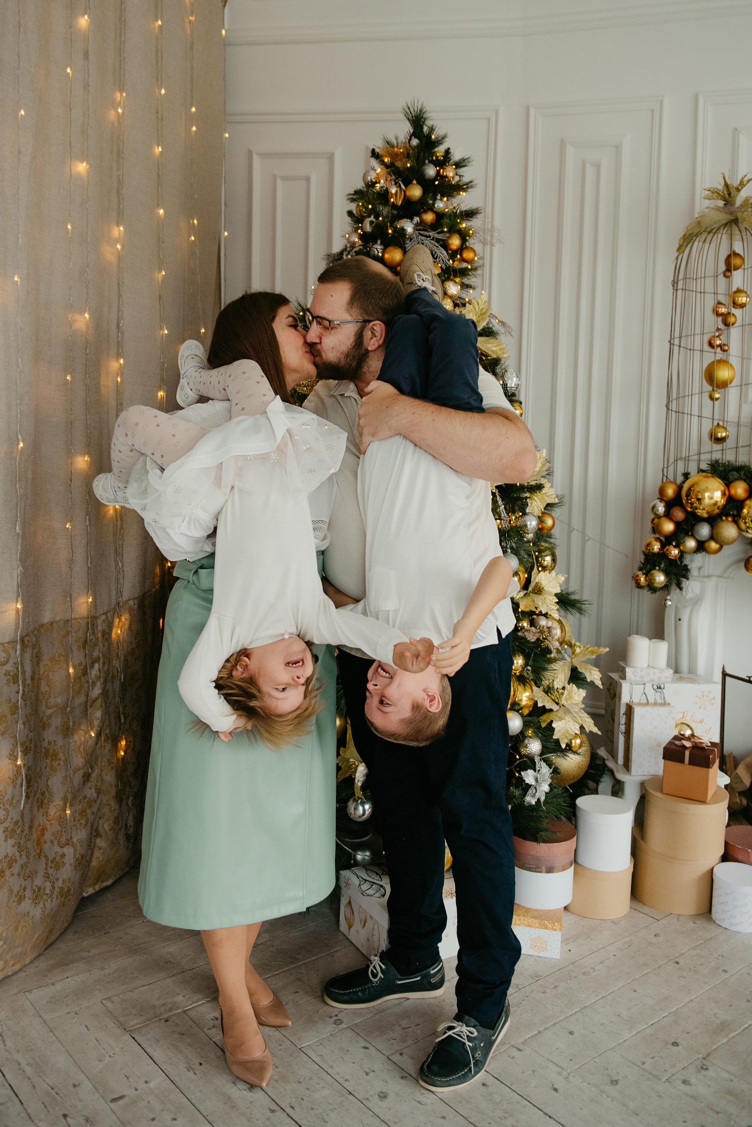 Вика, Саша, Миша и Маша