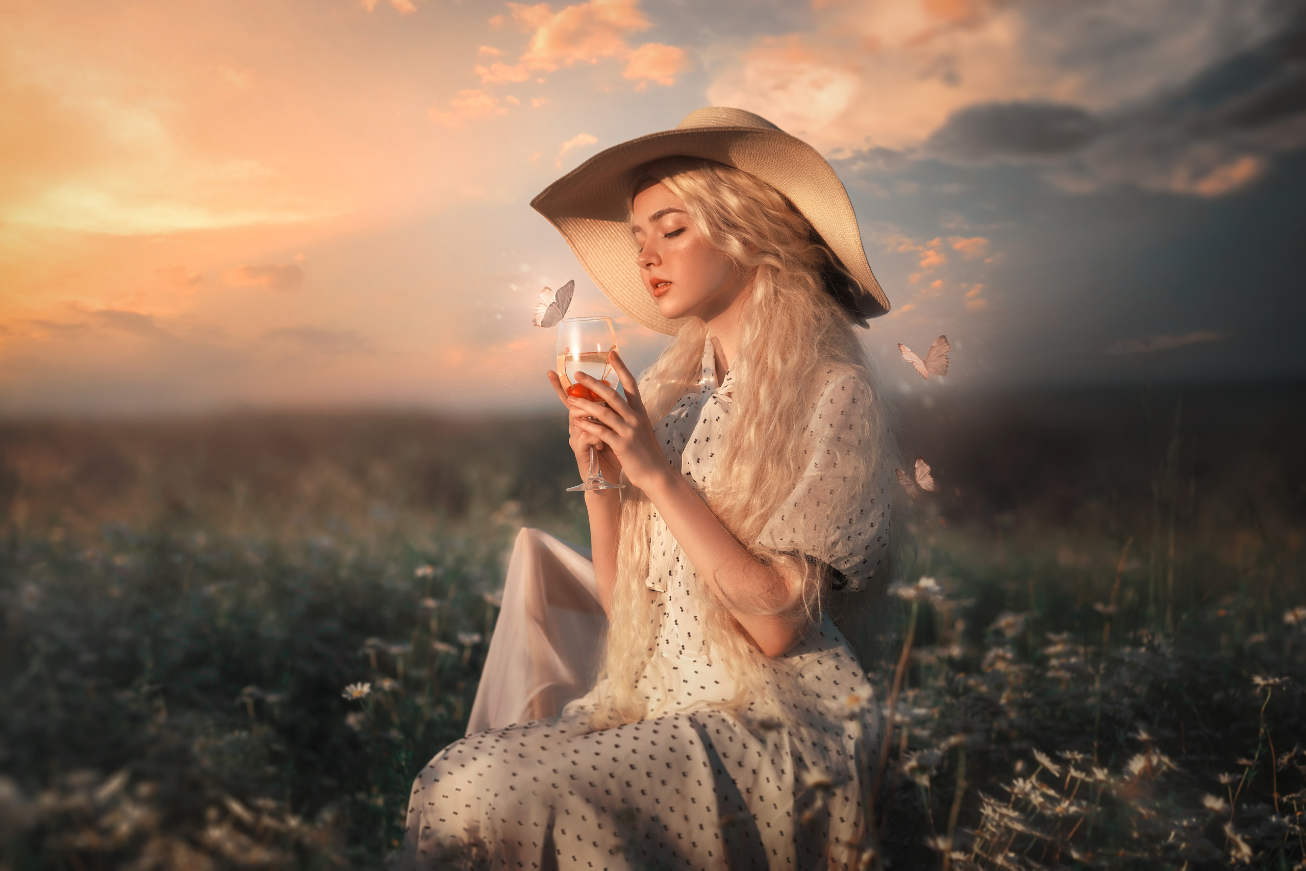 Арт ретушь. Ретушёр. Портретная и предметная съёмка. Москва