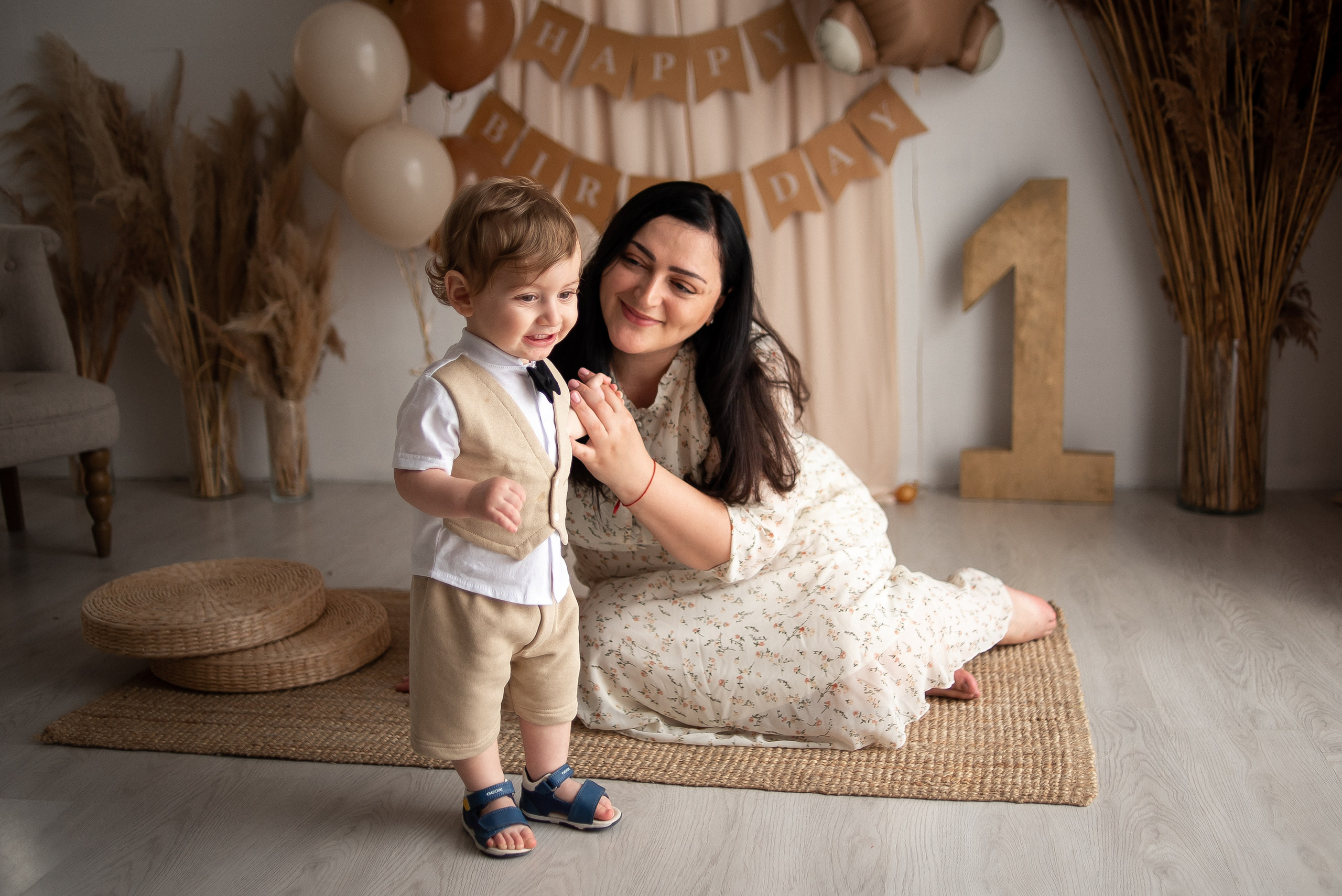 Ани и Артурчик. Главная