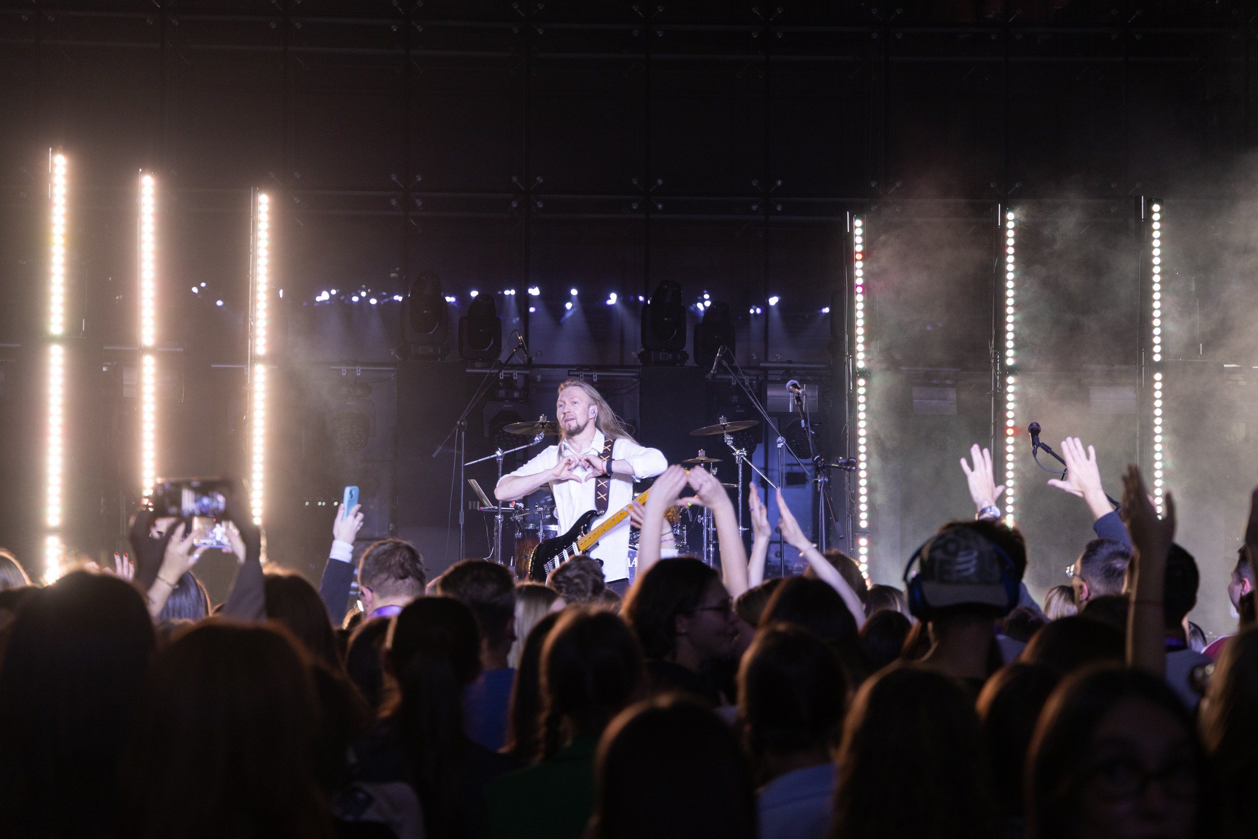 Концерт группы Комната культуры в ДВФУ. Олег Катакинов| Репортажный фотограф в городе у моря (Владивосток)