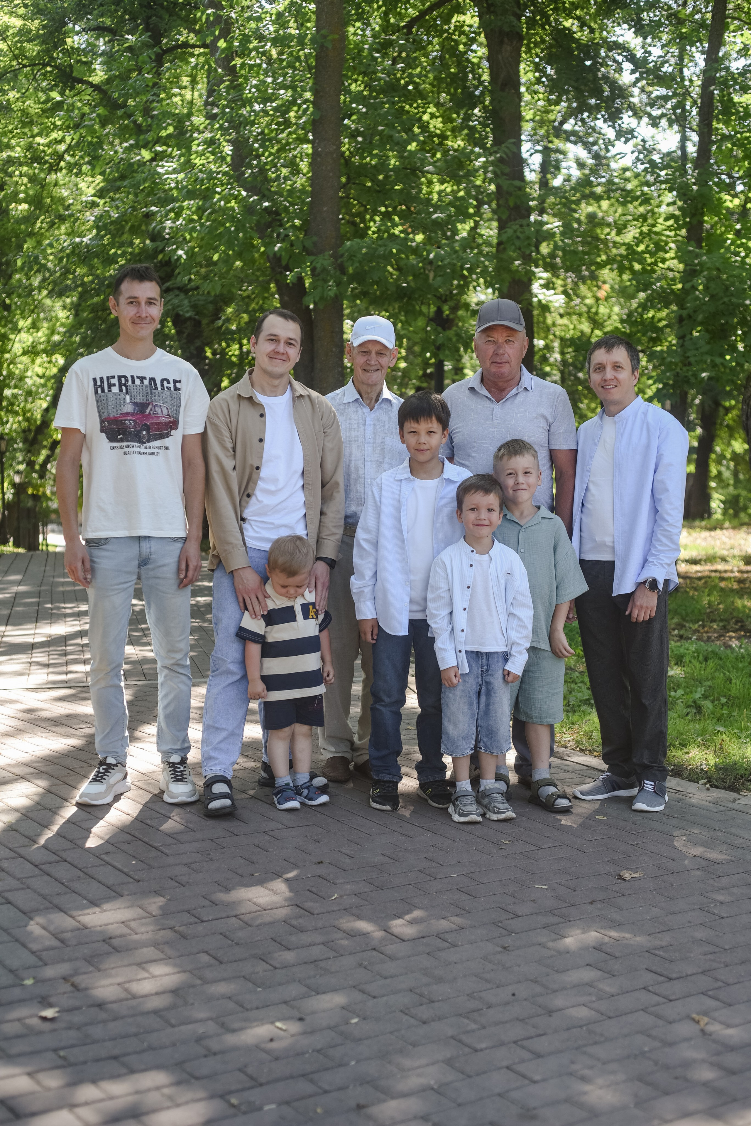 Семейная съемка в парке. Семейный и свадебный фотограф в г. Уфа Динара