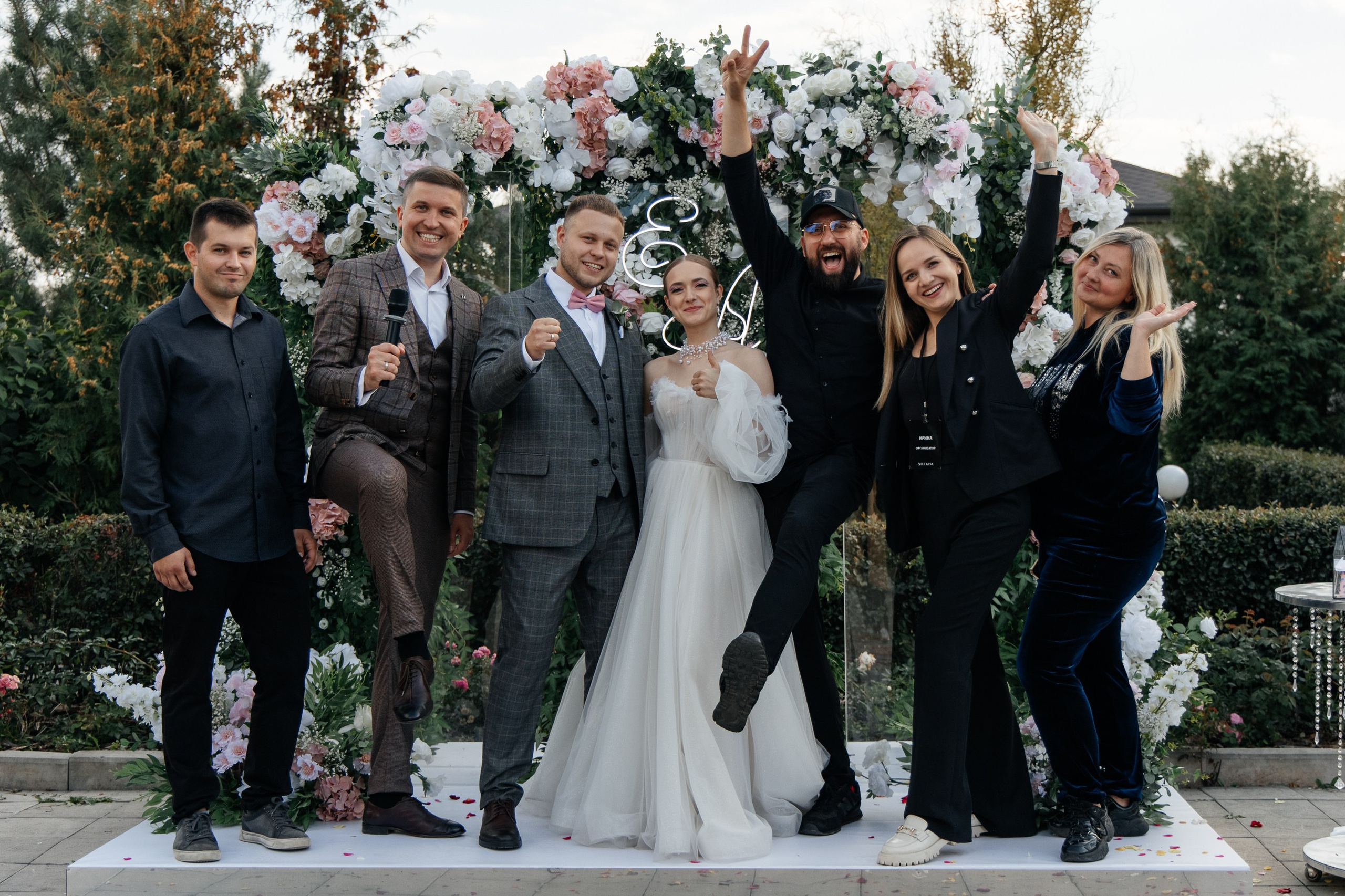 Контакты. Свадебный фотограф в Курске Антон Богданов