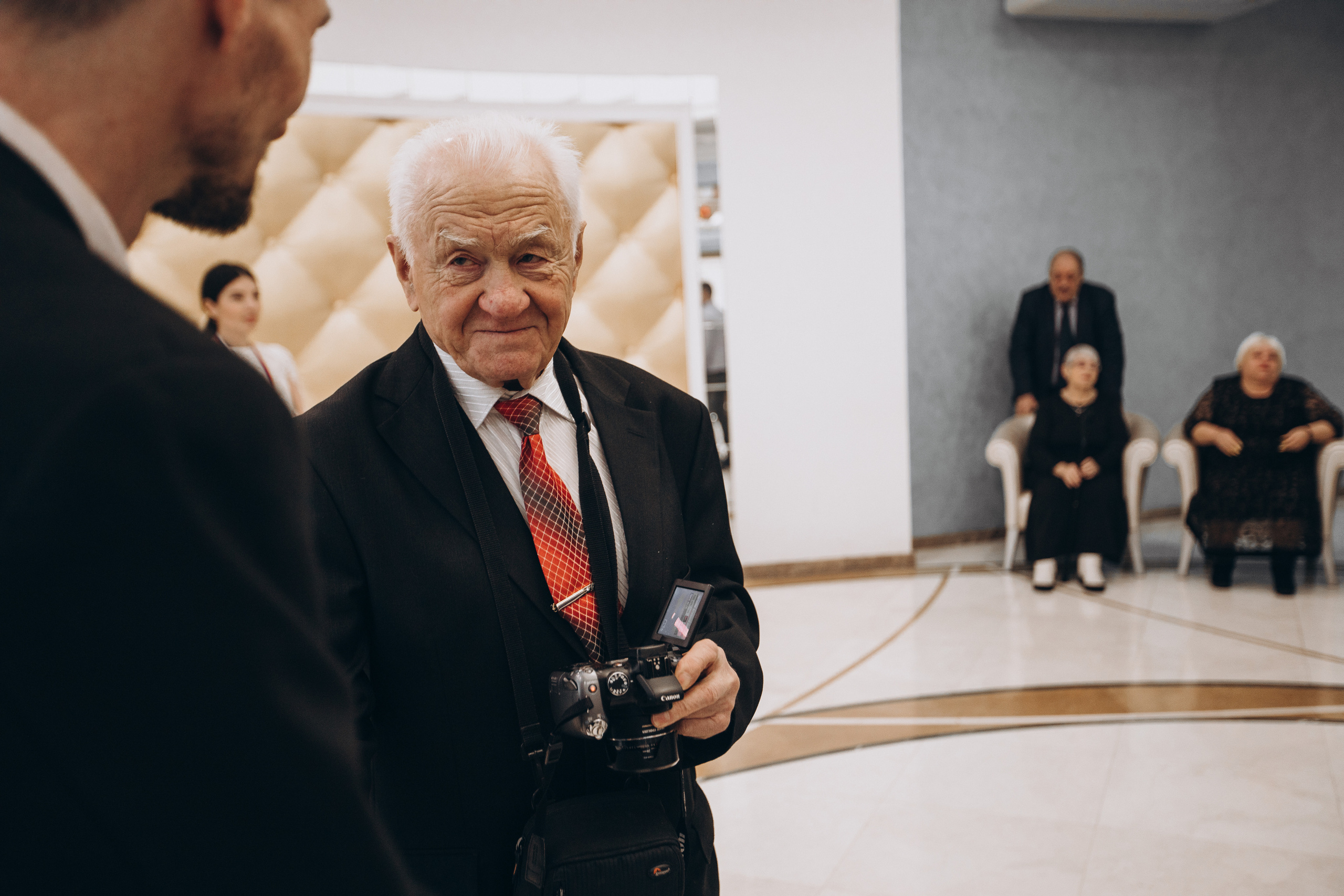 Как дедушка свадьбу снимал