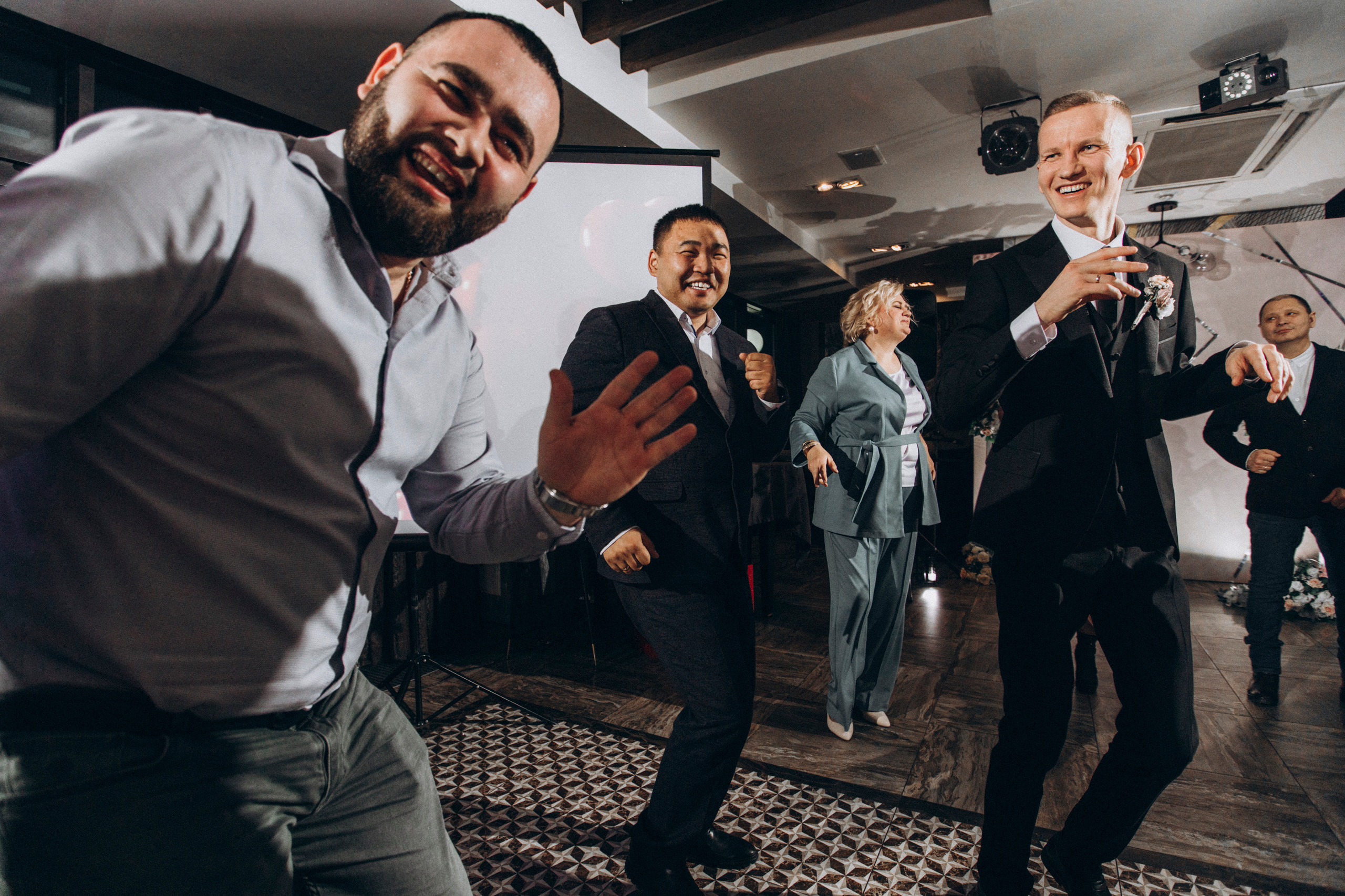 Как дедушка свадьбу снимал