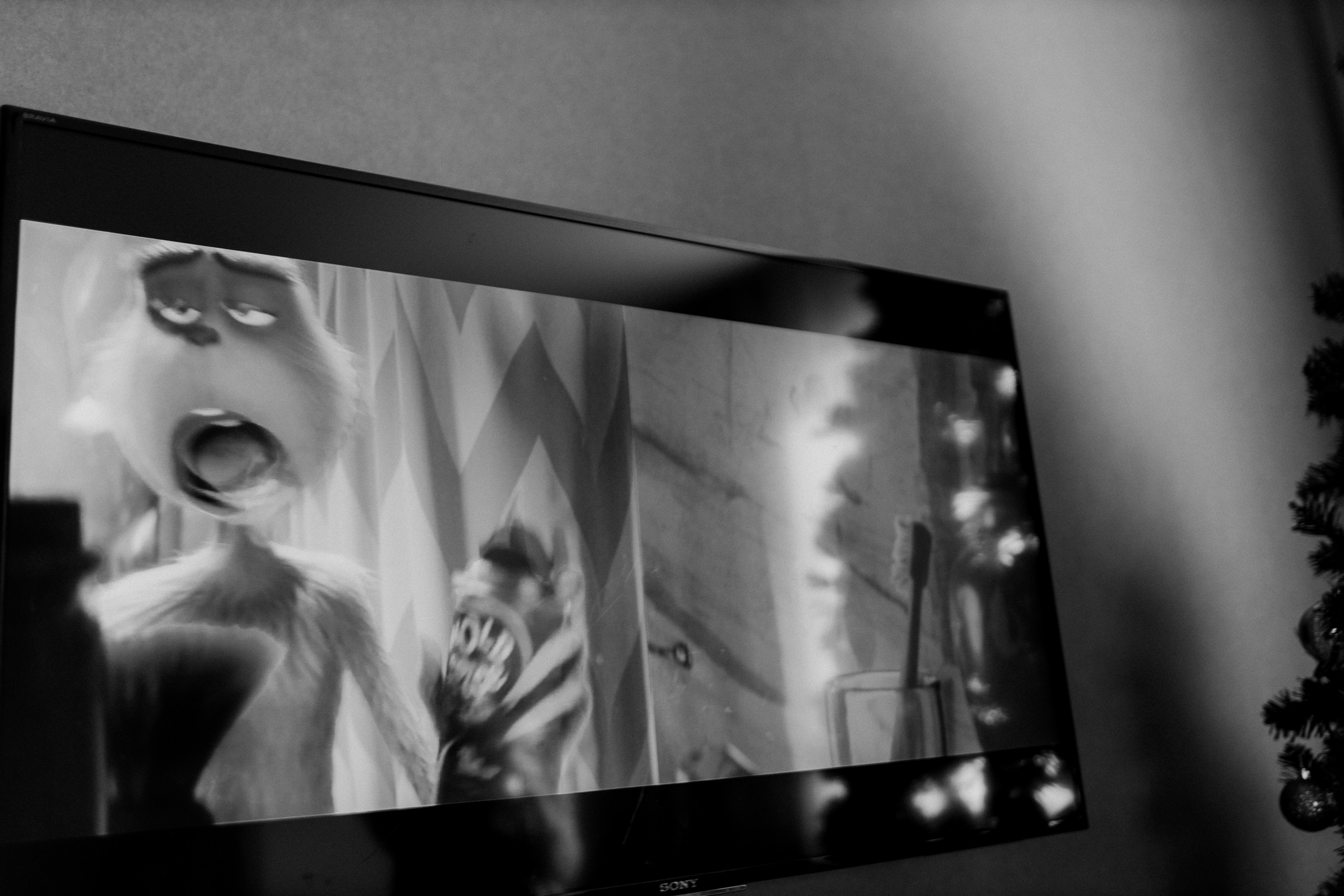 Гусиный пух, жара, декабрь