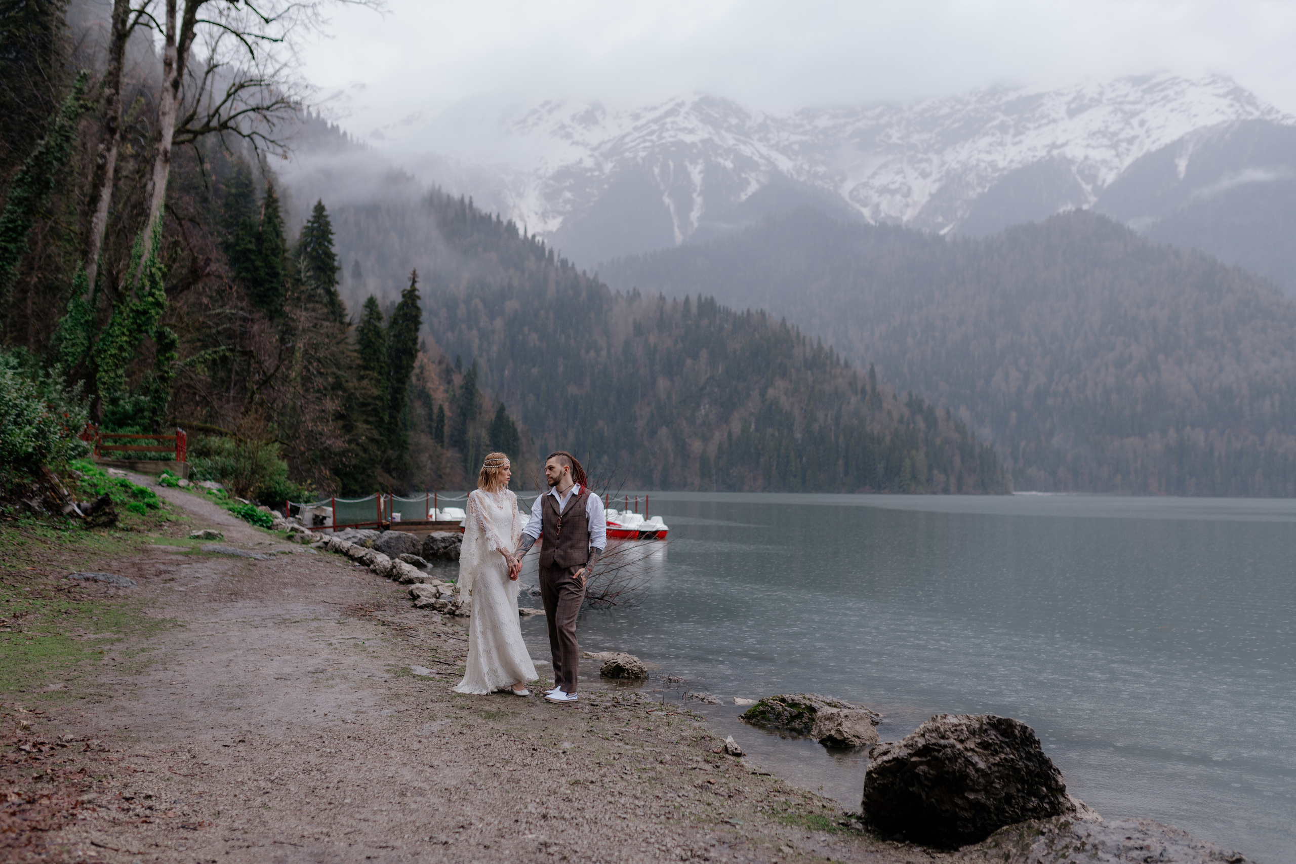 Абхазия, озеро Рица. Свадебный фотограф Екатеринбург/Челябинск — Любовь Волохова