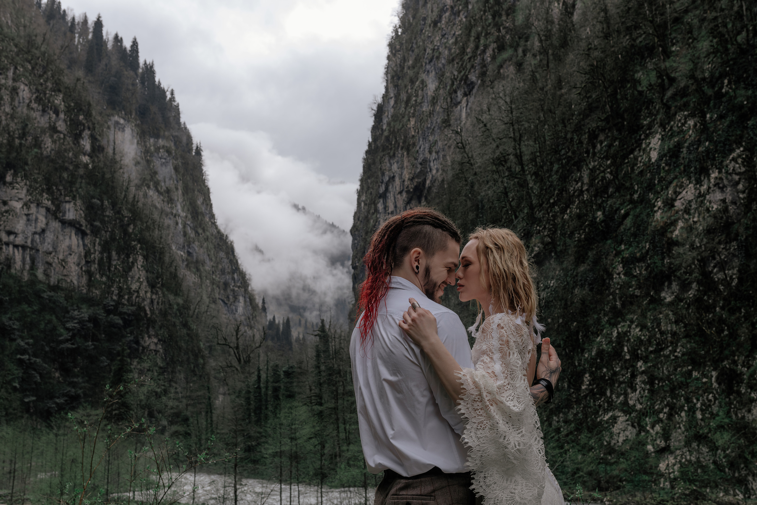 Абхазия, озеро Рица. Свадебный фотограф Екатеринбург/Челябинск — Любовь Волохова