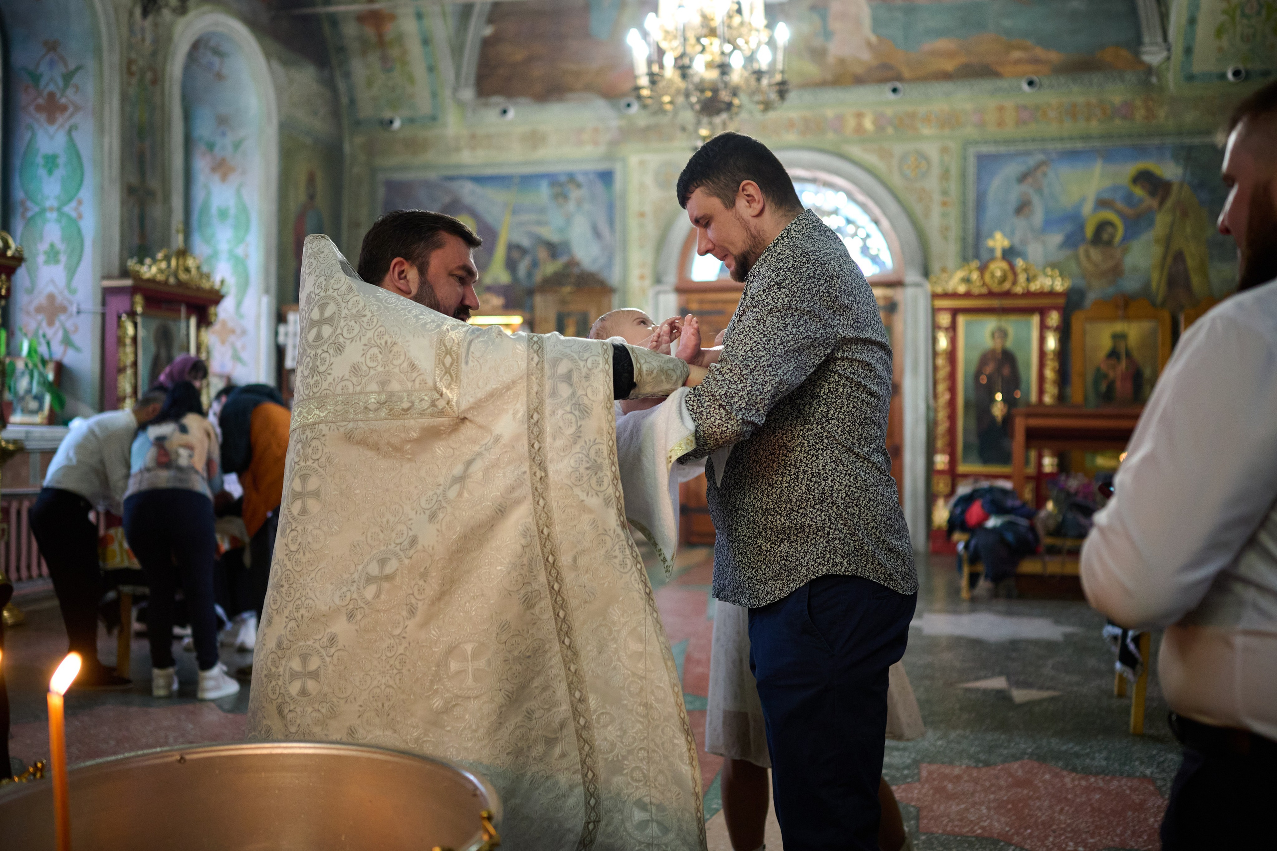 Фотосъемка крещения Саши. Профессиональный фотограф Старый Оскол, Губкин — свадьба, венчание, крещение, юбилей и день рождения