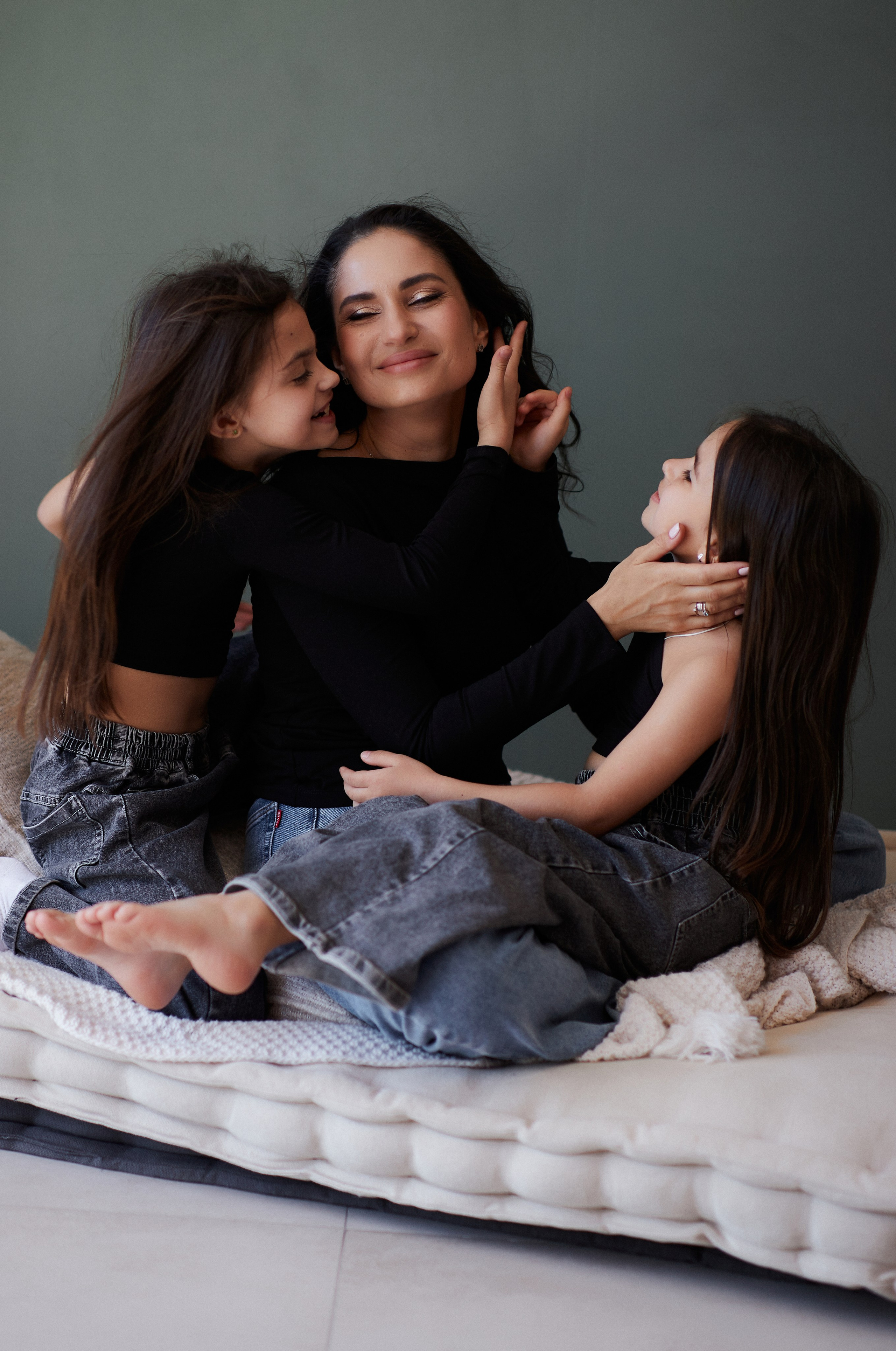 Фотограф Сочи фотограф в Сочи фотосессия в Сочи фотосессия Сочи фотосессия Красная поляна фотограф Красная поляна Фотограф Адлер Визажист Сочи Визажист в Сочи свадьба в Сочи рестораны Сочи девушки укладка макияж мейк  сочи рестораны путешествия wedding in the mountains Новогодние фотосессии семейная фотосессия на море лошади конные прогулки в Сочи. Фотосессия с лошадью. Фотосессия в горах. Крещение фотограф Сочи. выписка из роддома сочи