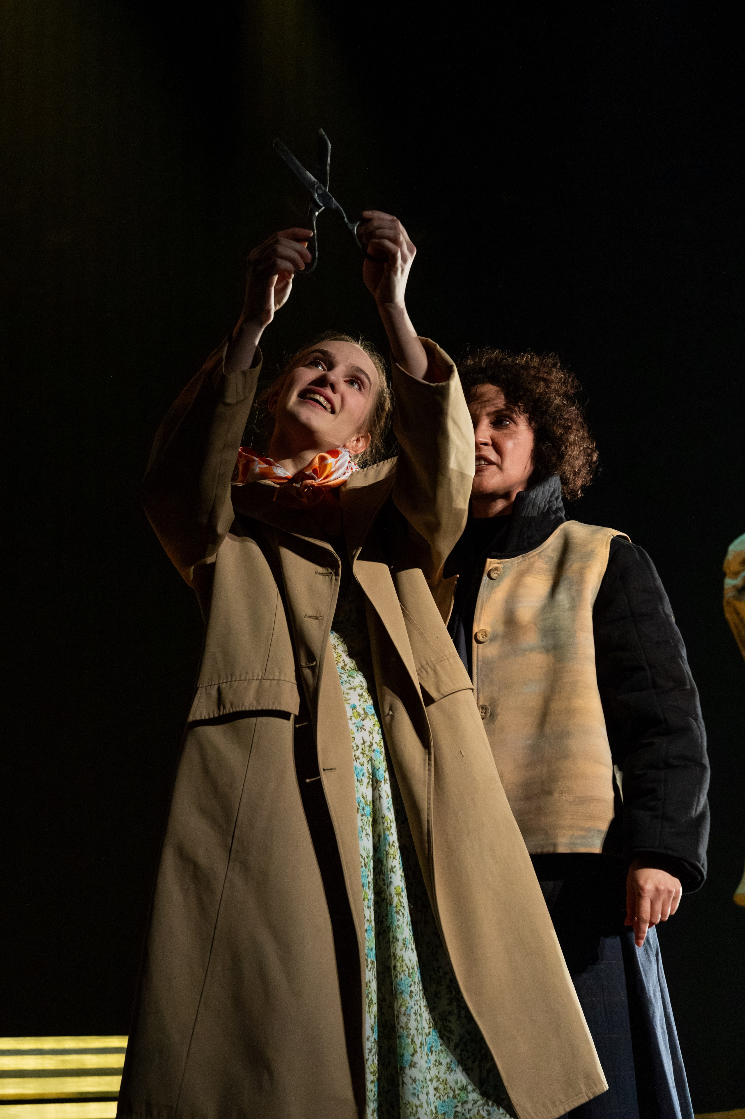 Театр АНГАЖЕМЕНТ — съёмка актёров для фойе театра. Фотограф и видеограф в Тюмени Анна Жагорина, 11 лет в профессии