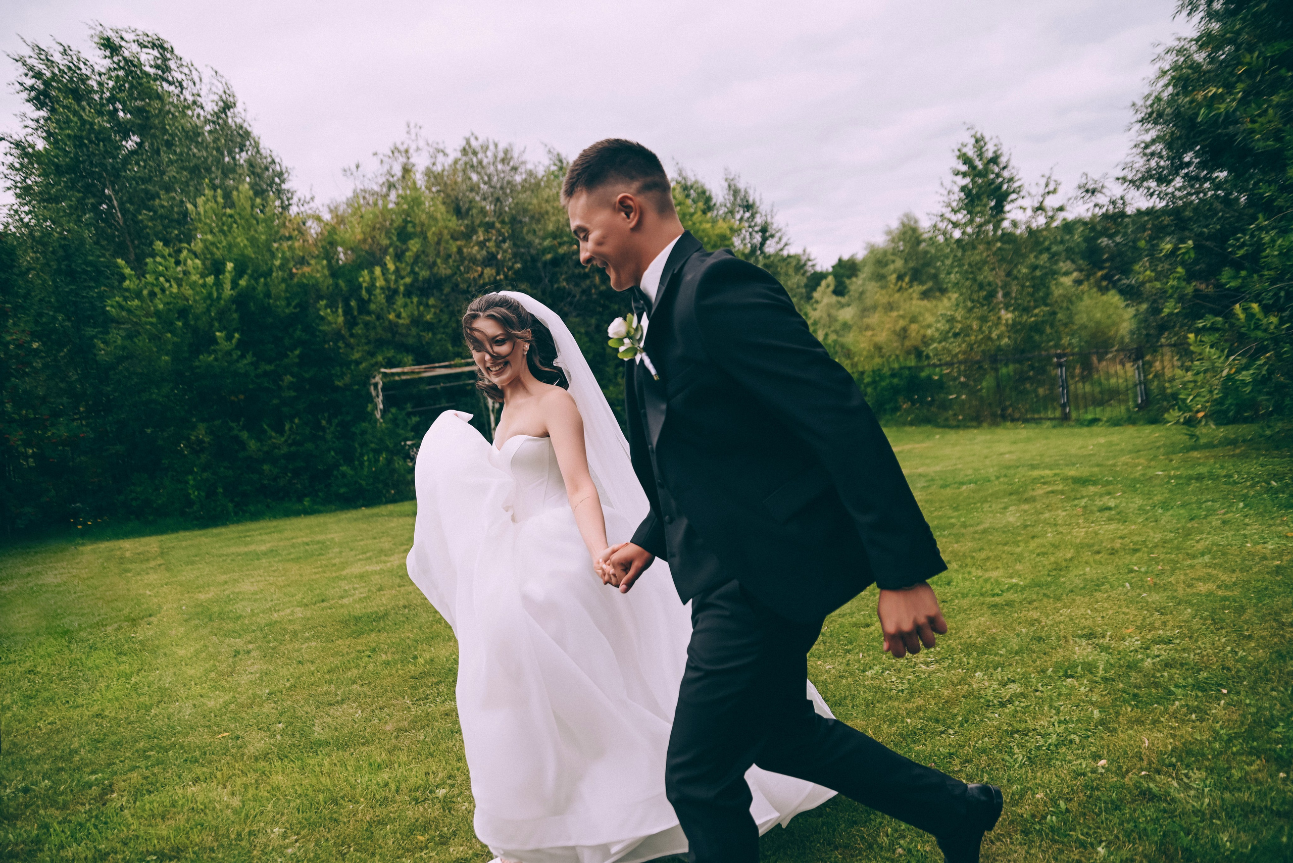 Свадебный фотограф в Кургане. Свадебный и семейный фотограф Любава в Кургане