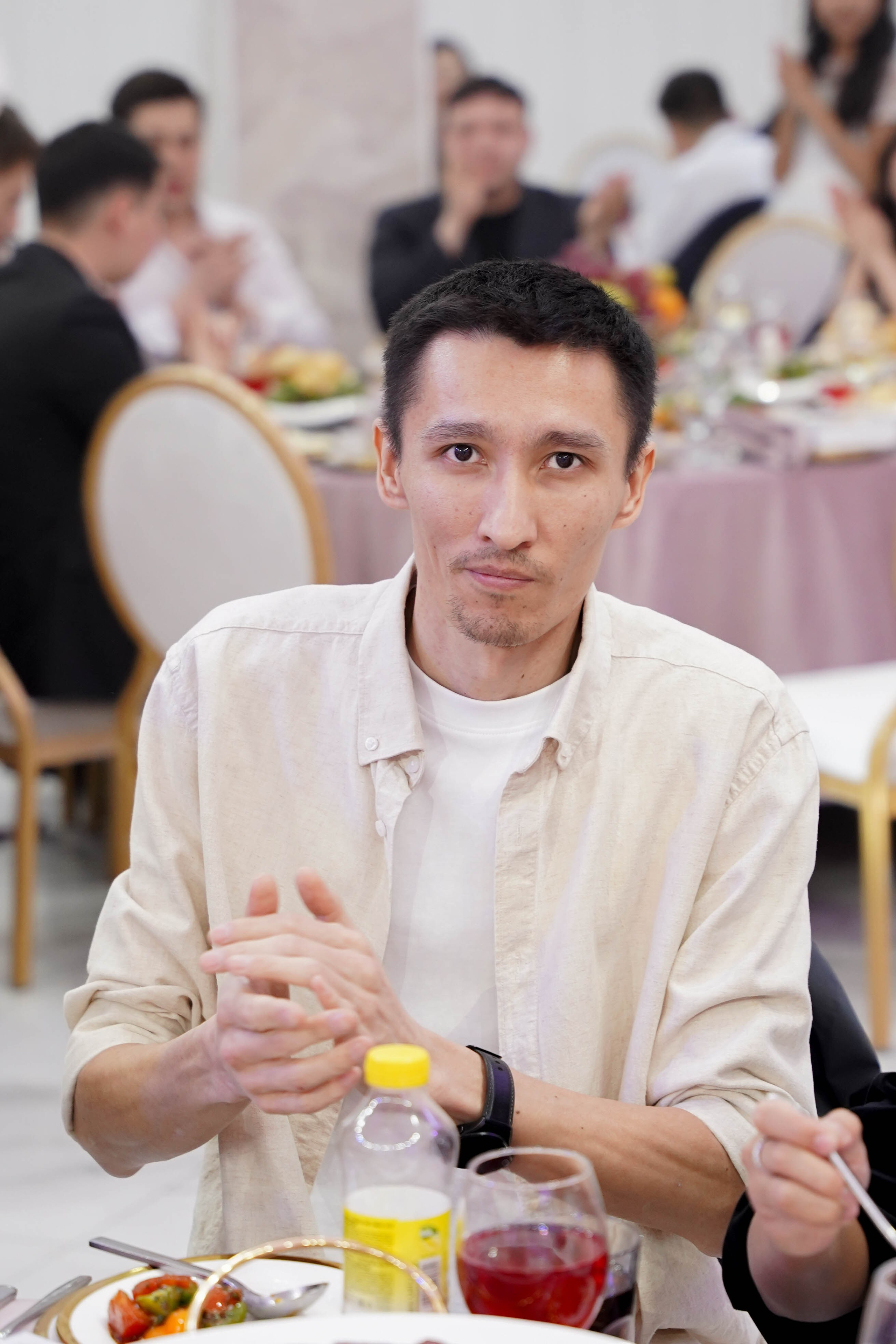 Dana uzatu. Фотограф Ернар Ержанов