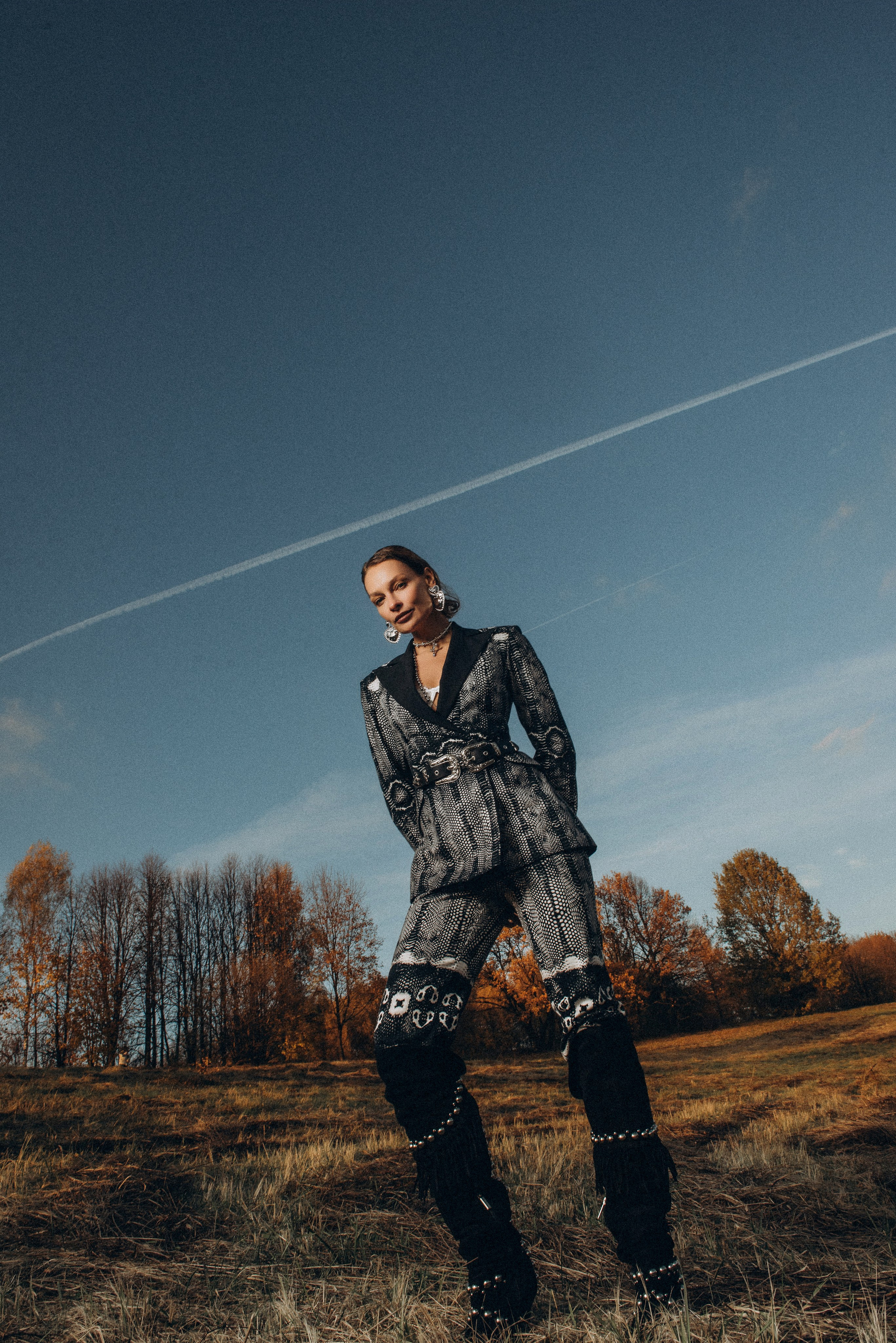 Галерея студийных женских портретов + стрит