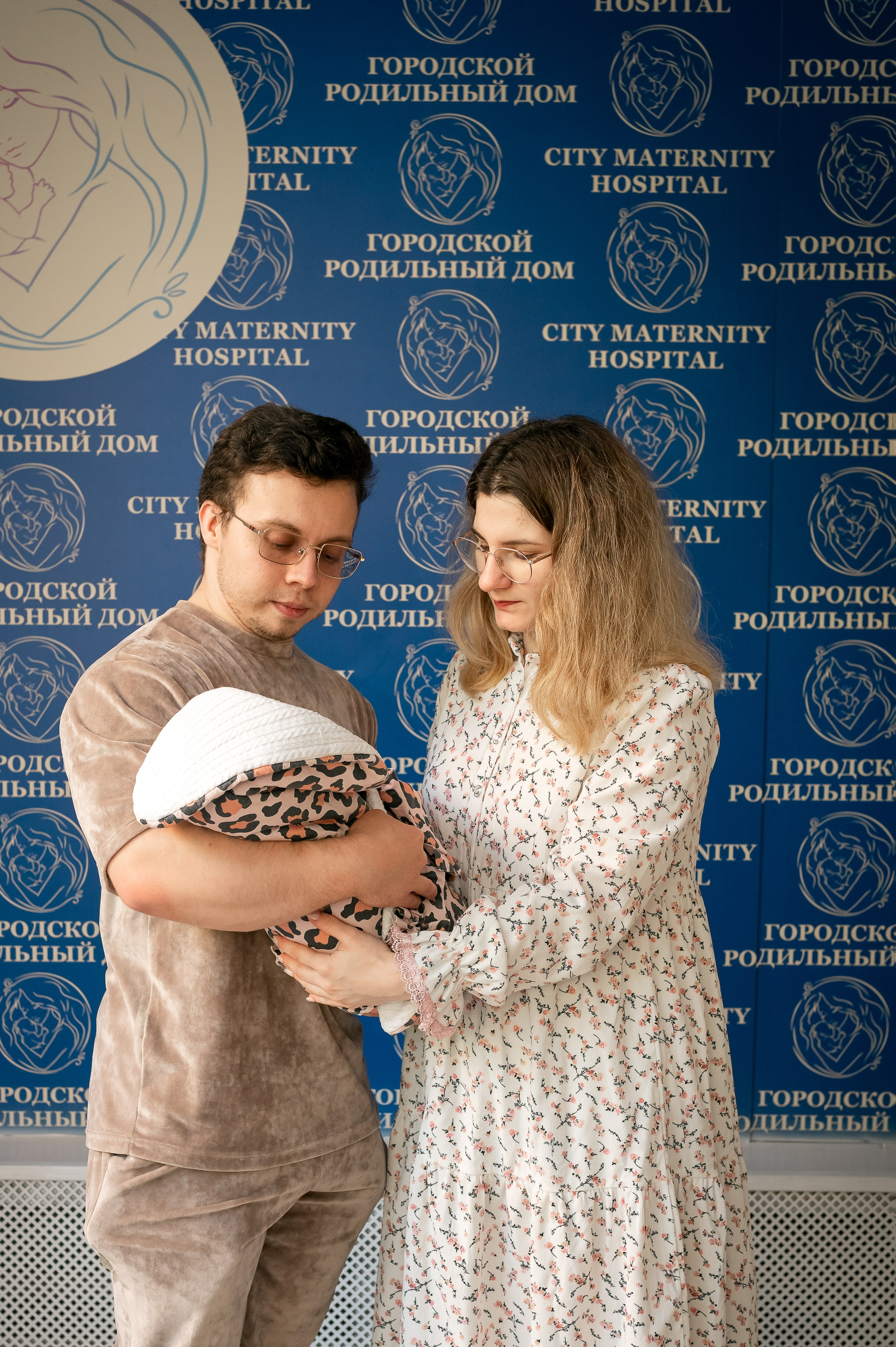 Роддом. Фотограф новорождённых, семейный, школьный в городе Калуге Евгения
