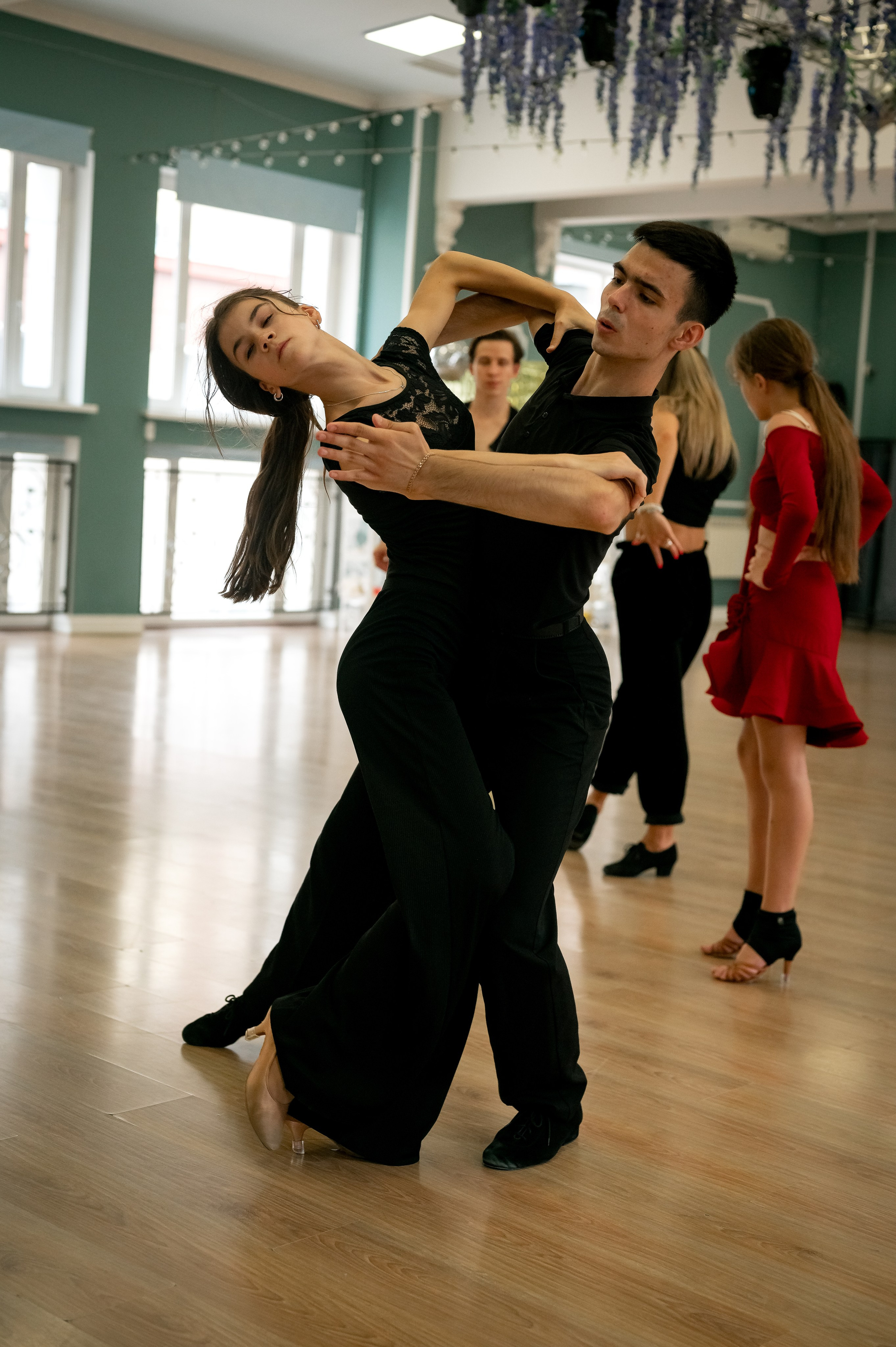 Танцевальный коллектив. Фотограф новорождённых, семейный, школьный в городе Калуге Евгения