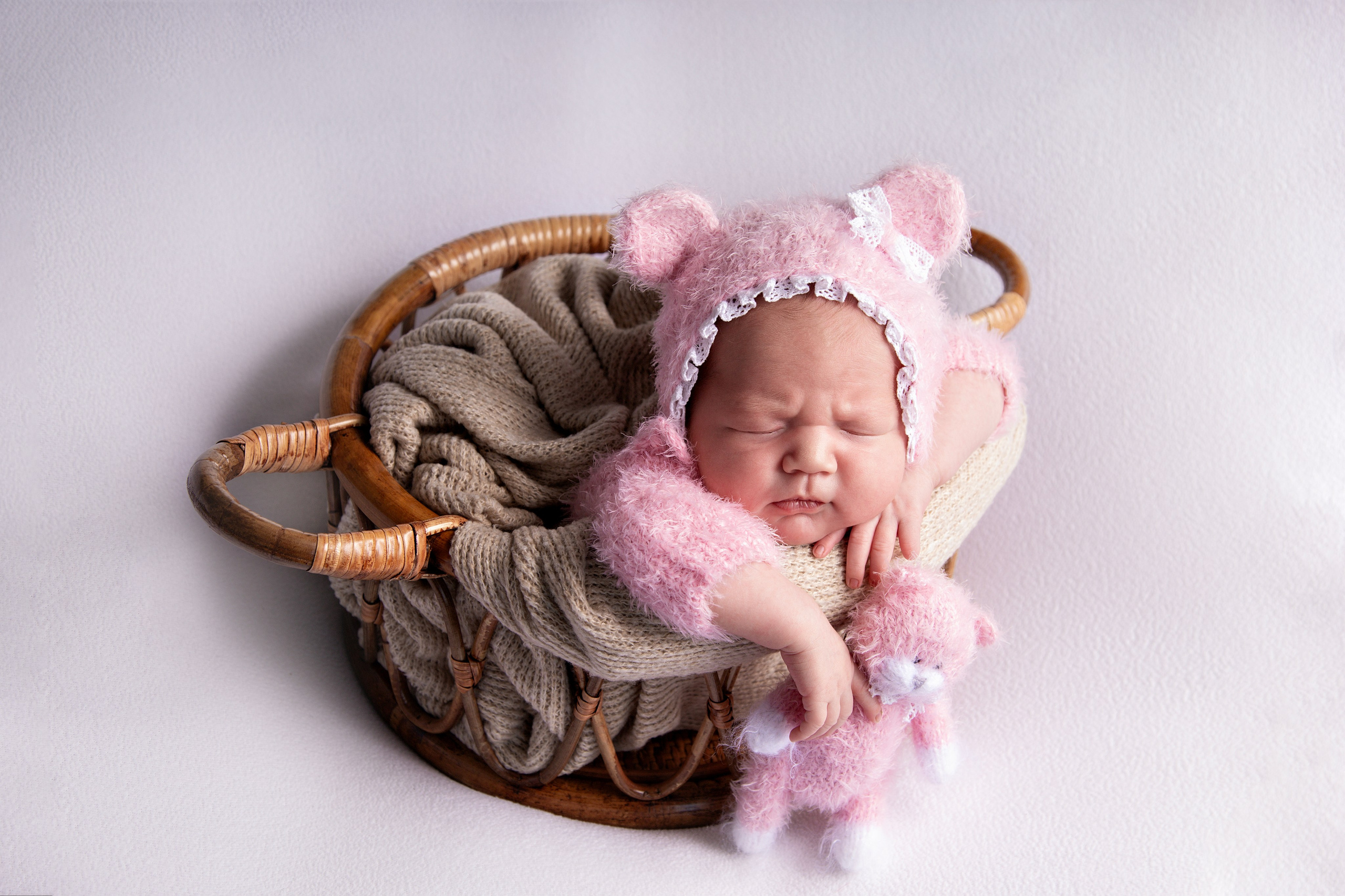 Фотосессия новорожденных в Ижевске. Фотограф новорожденных в Ижевске Анастасия Преснякова