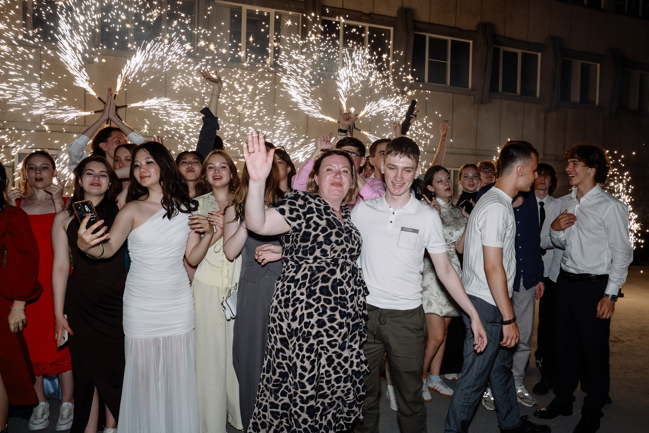 Выпускной 210 школа _ вечеринка. Фотограф Юлия Мальцева