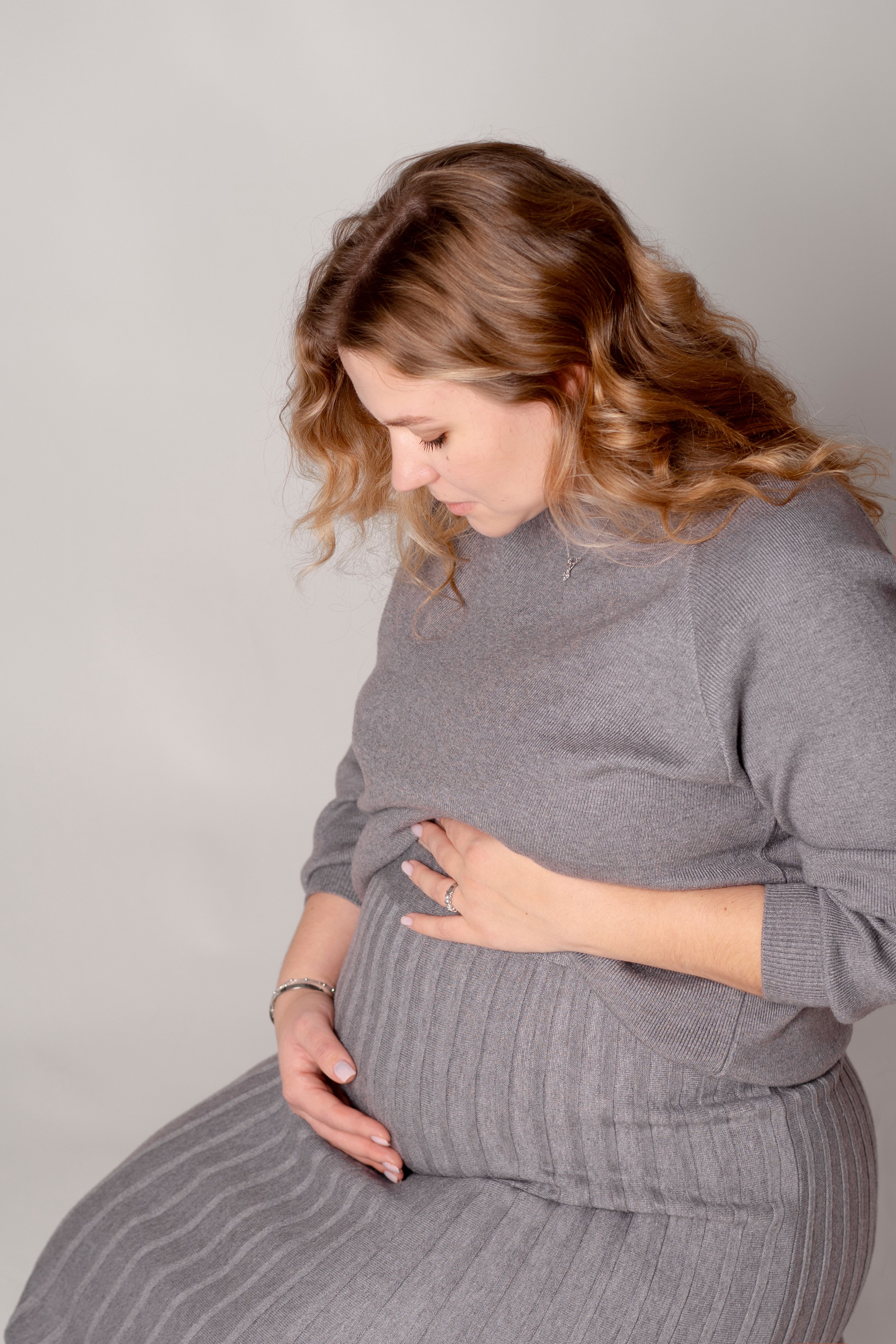 Фотографии беременности, в ожидании чуда. Детская, семейная фотостудия в Санкт-Петербурге