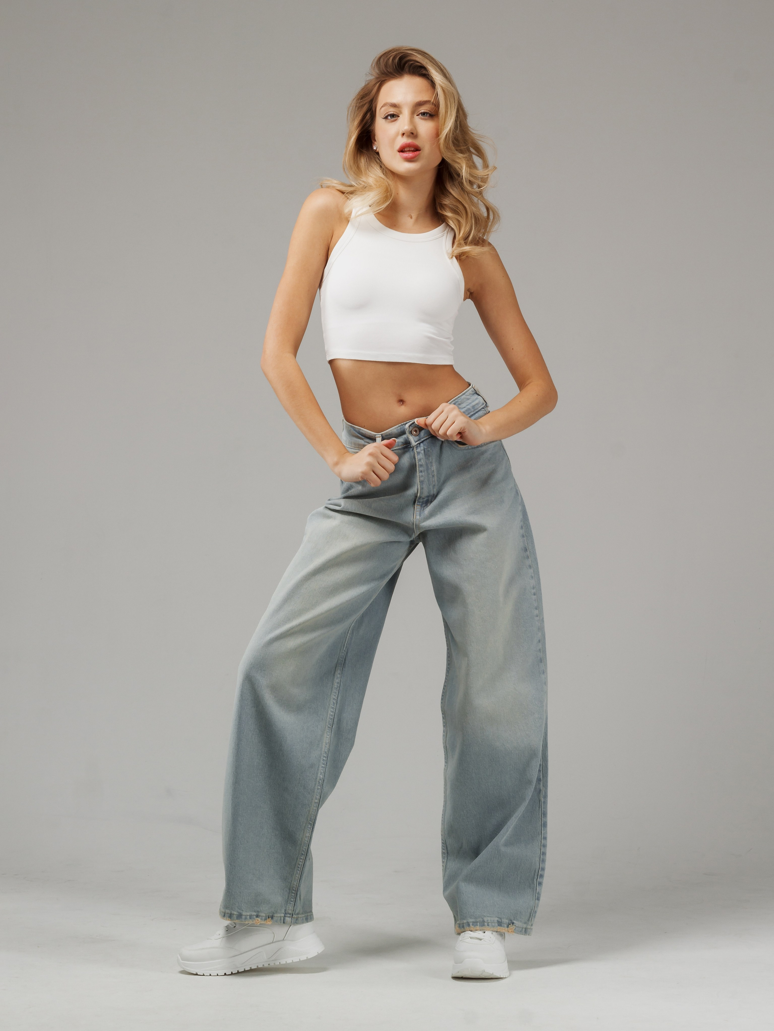 Лиза. Фото для маркетплейсов в самых сочных локациях города Сочи