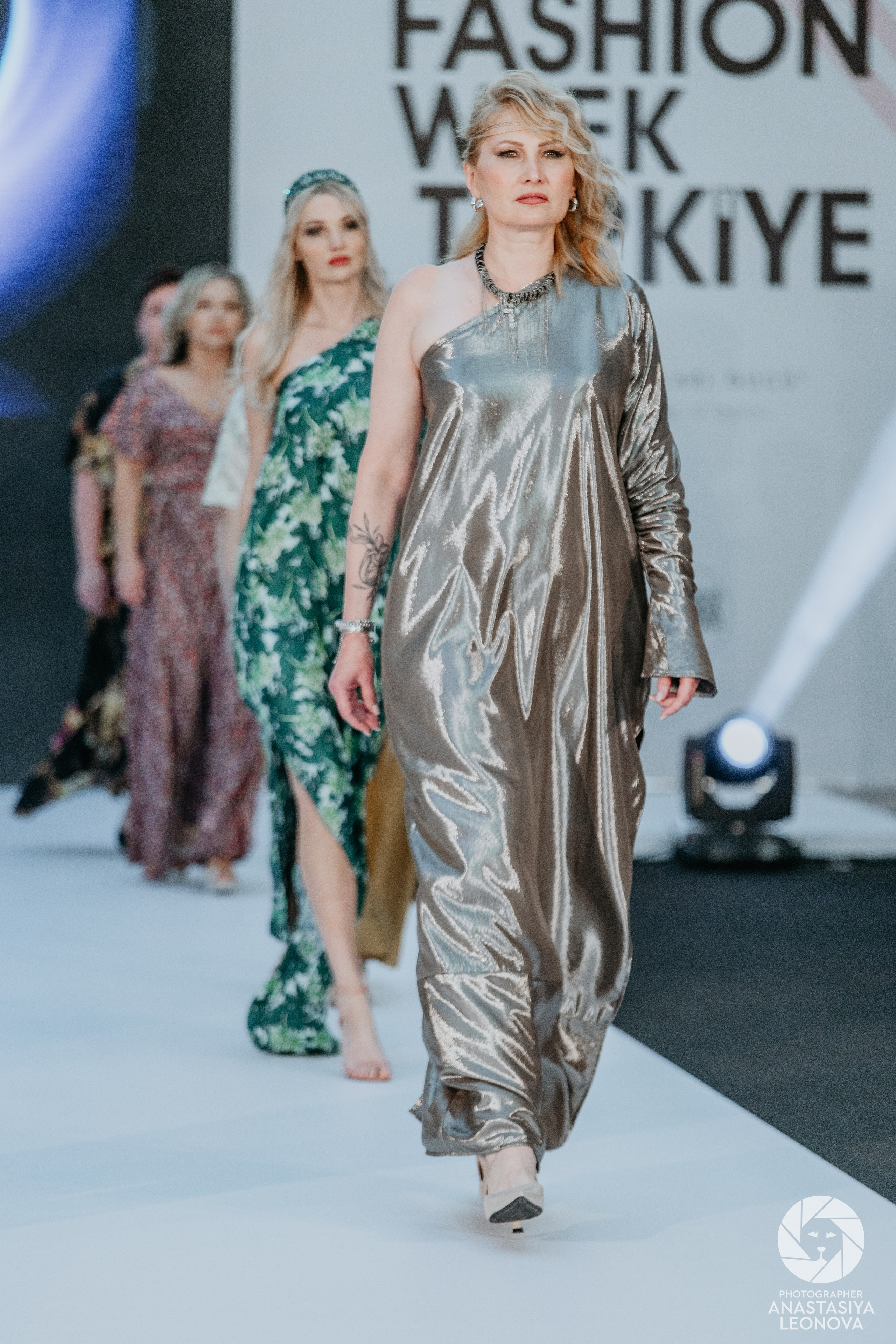 Fashion Week Türkiye [spring, 2025]. Anastasia Leonowa