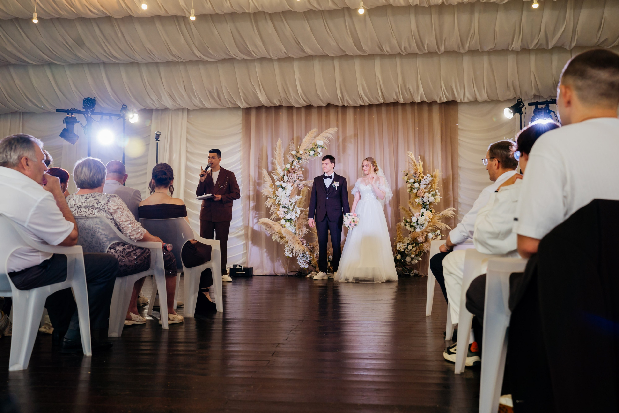 Ксения и Владислав. Видеограф и Фотограф в Челябинске Ксения и Владимир Рюмины