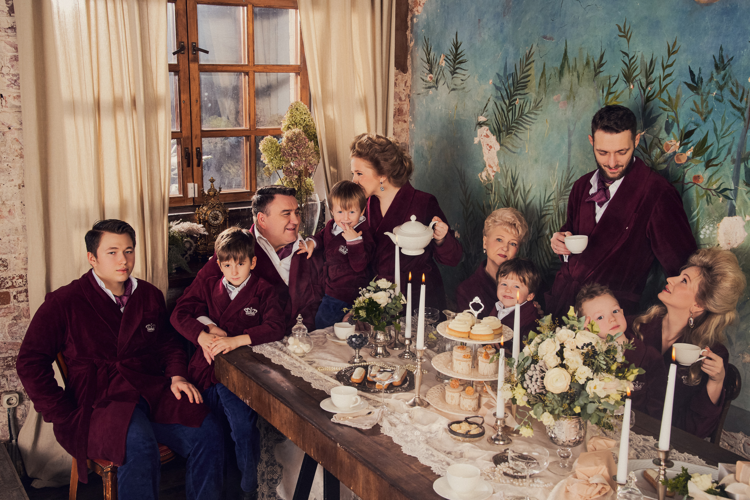 Роскошная Рождественская съемка парадный портрет для семейства Фалеевых. Андрей Лоос фотограф стилист Москва