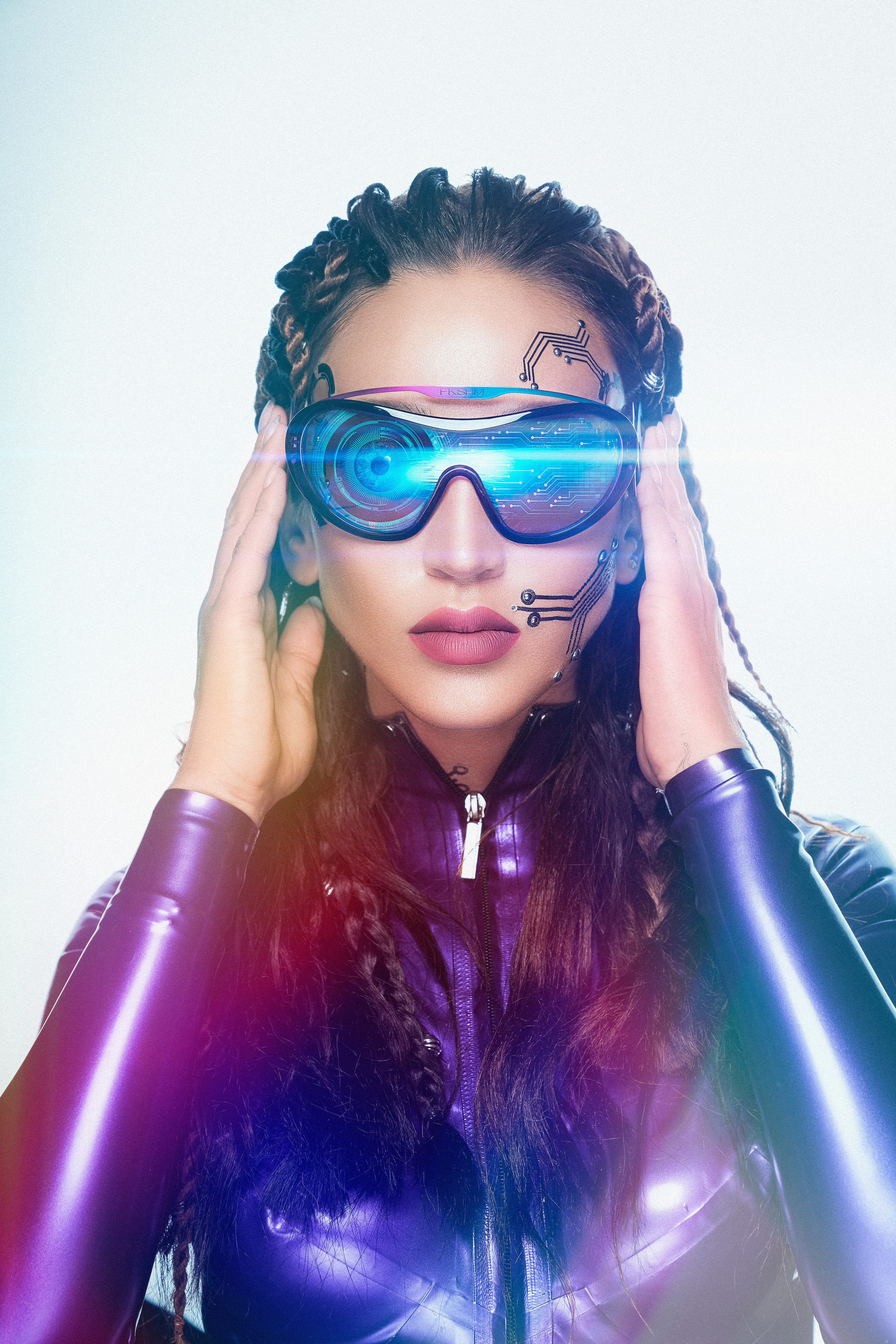 Портретная съемка образов для Ольги Бузовой на клипе «Орбит без сахара». Андрей Лоос фотограф стилист Москва