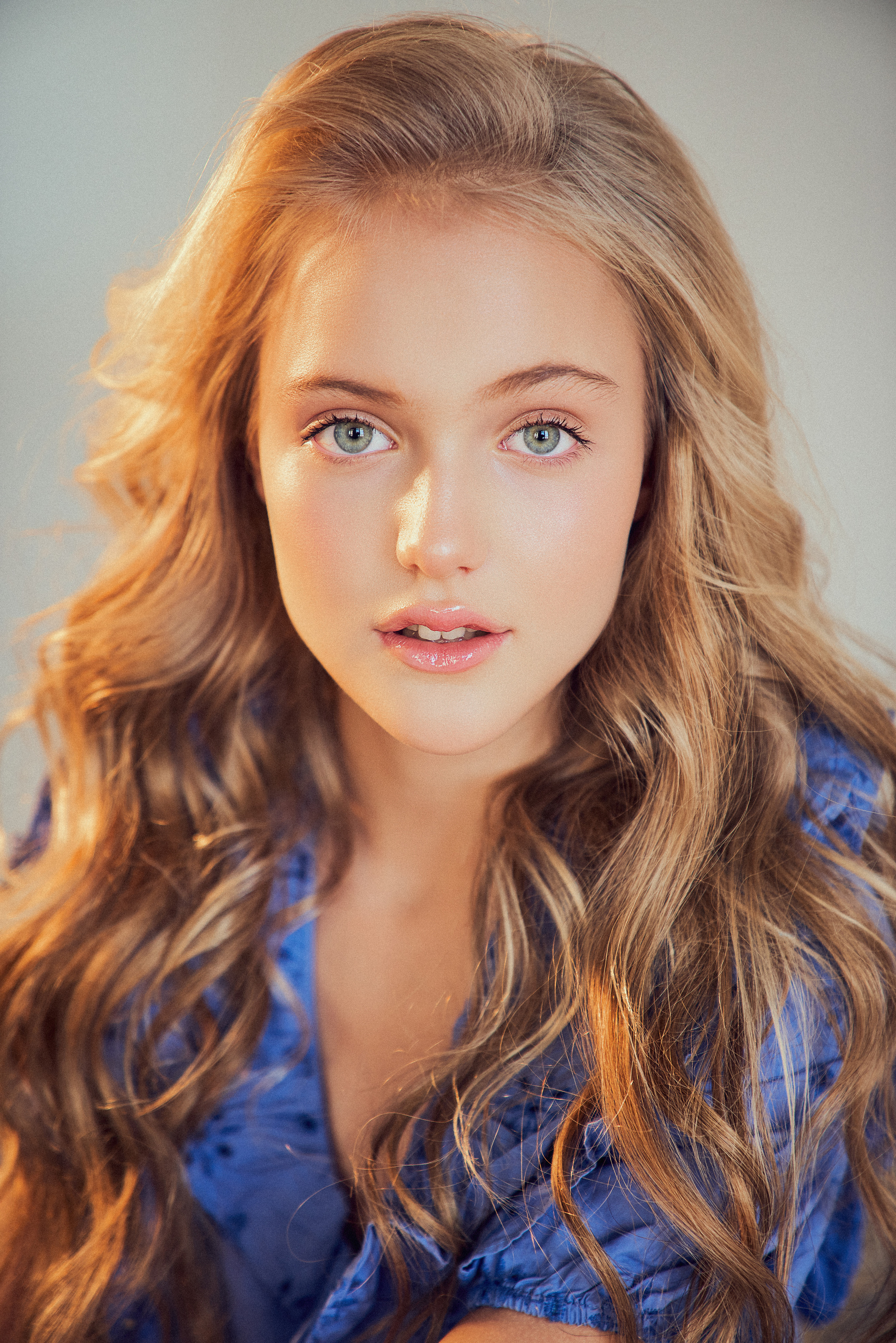 Имиджевая фотосессия портфолио для певицы Лизы Нестеренко. Андрей Лоос фотограф стилист Москва