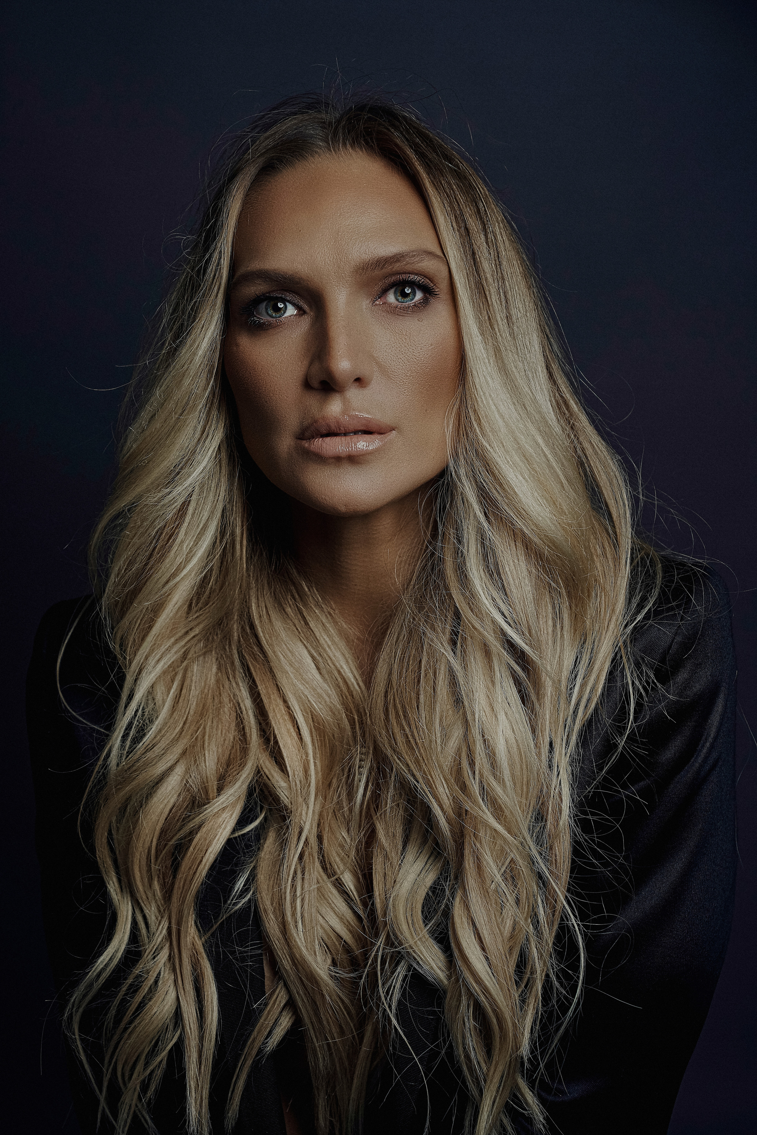 Имиджевая портретная фотосессия для красотки Юлии. Андрей Лоос фотограф стилист Москва