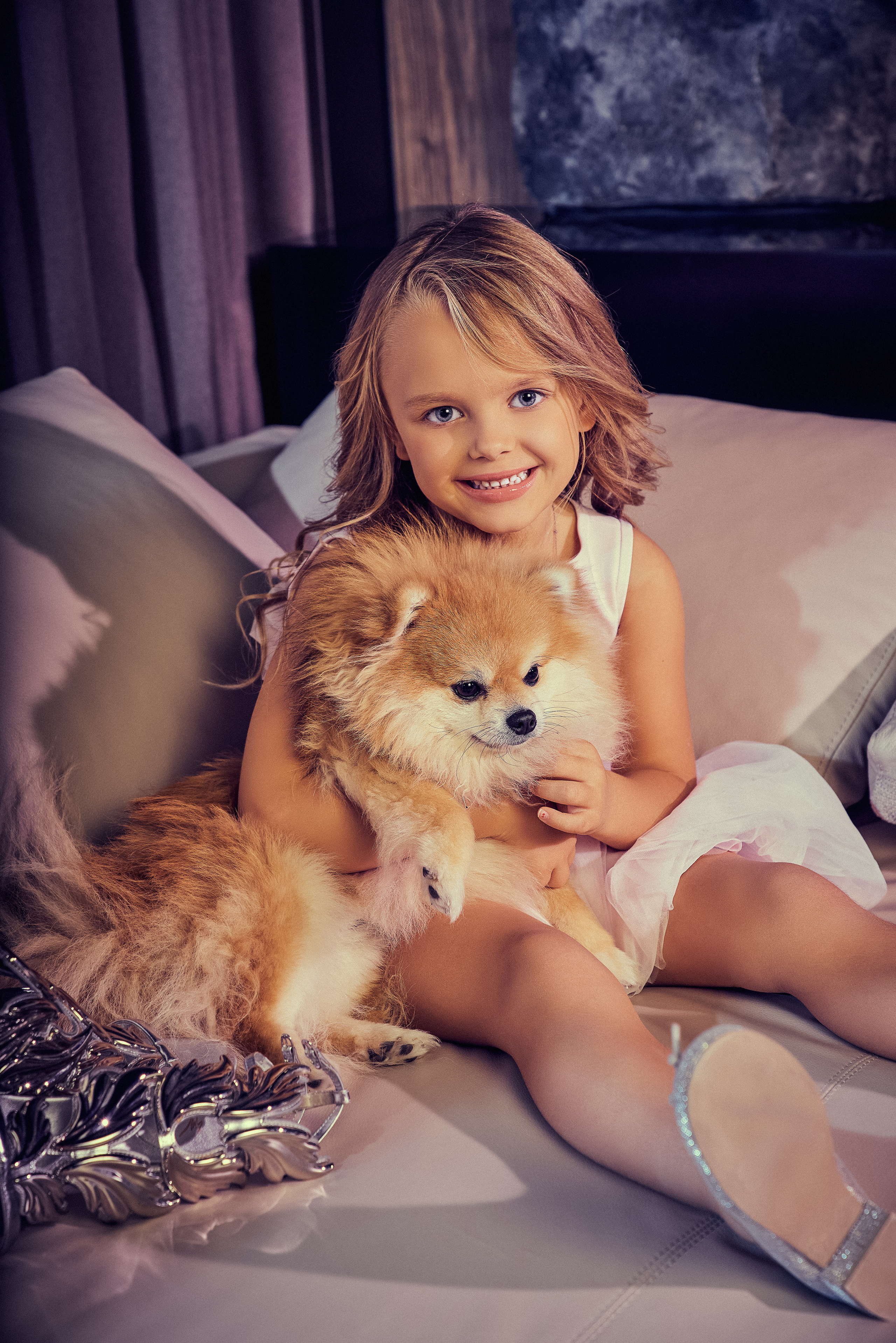 Стильная домашняя фешн фотосессия для красотки Сони. Андрей Лоос фотограф стилист Москва