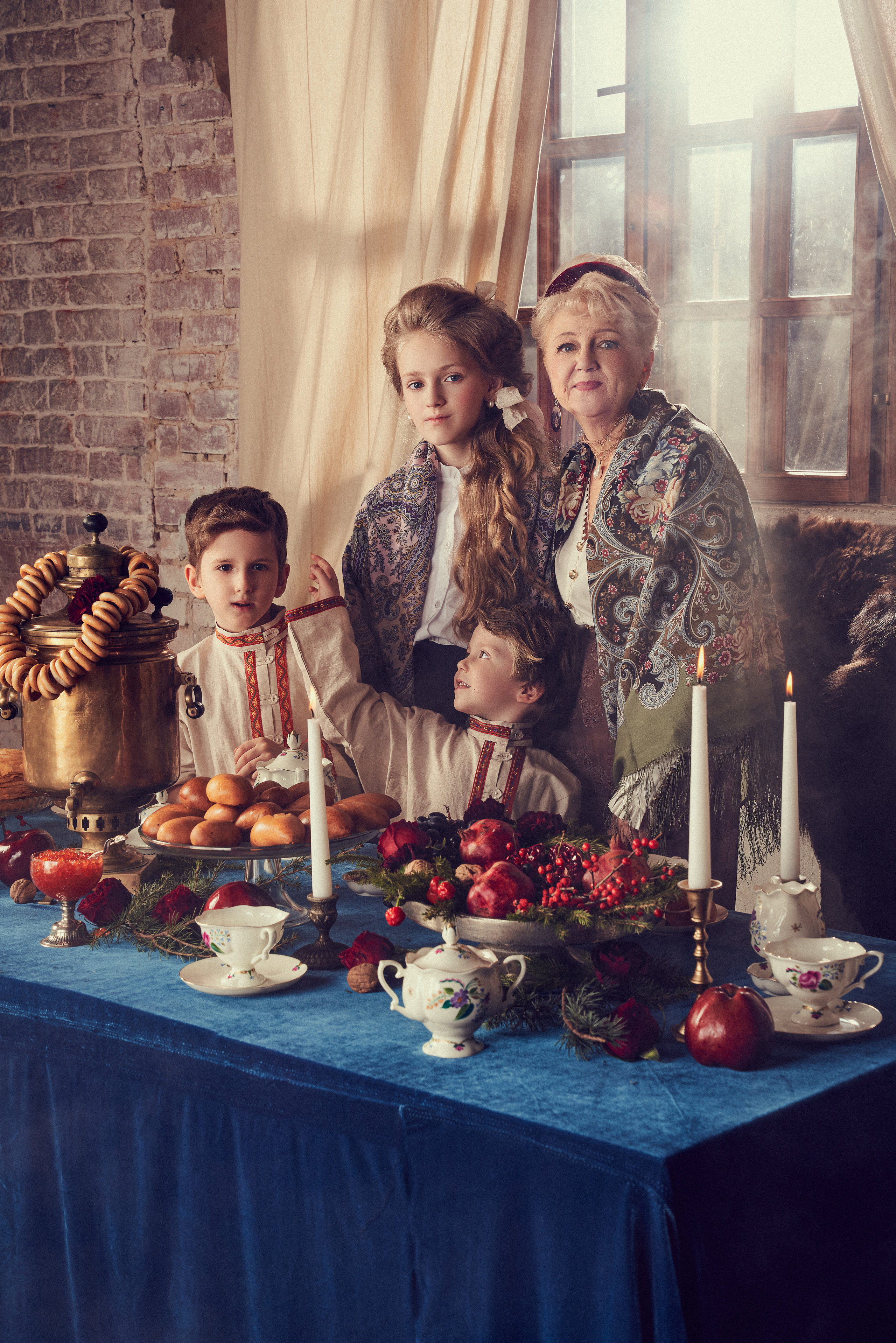 Роскошная Рождественская съемка парадный портрет для семейства Фалеевых. Андрей Лоос фотограф стилист Москва