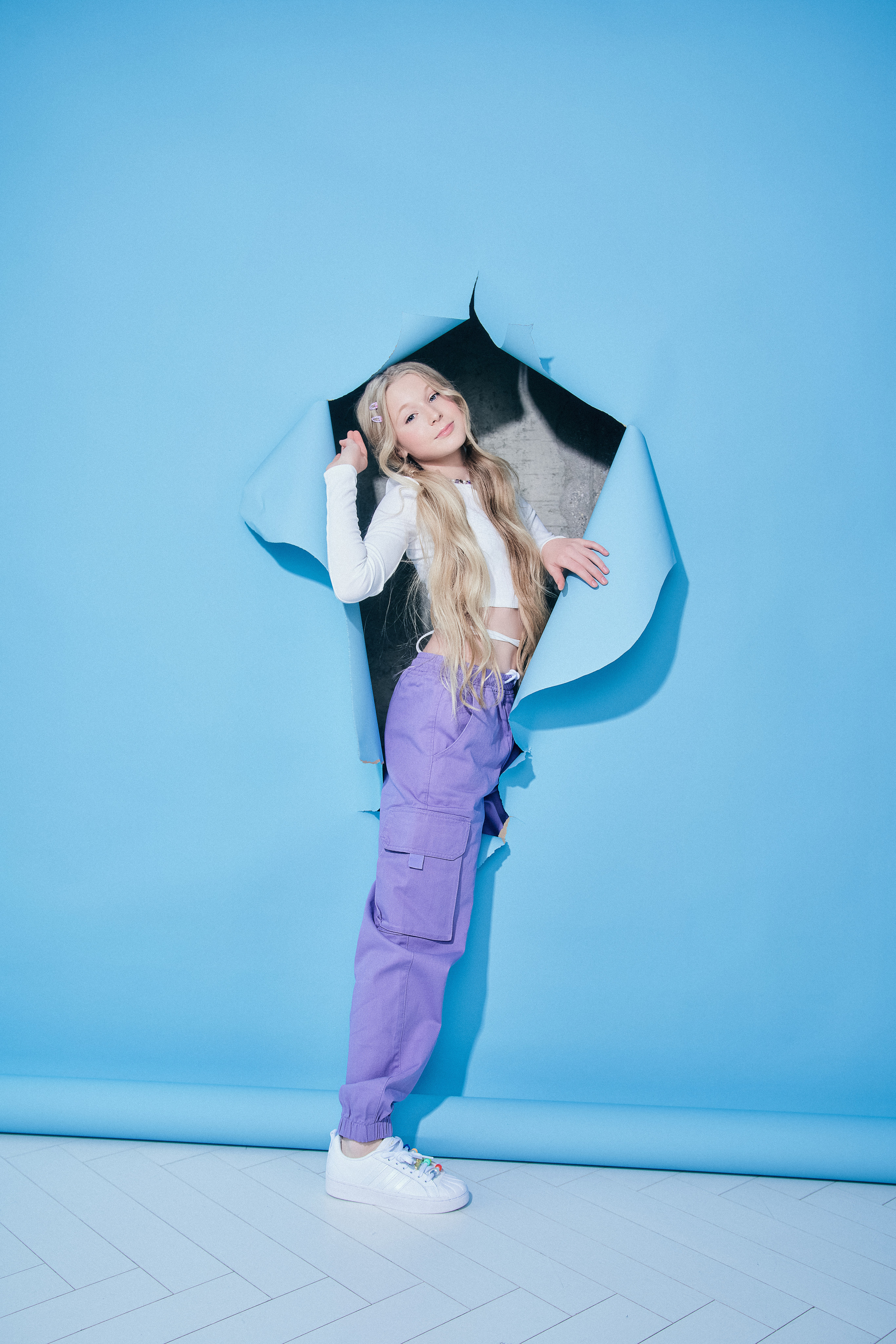 Фотосессия для конкурса «Детское Евровидение» для Тани Меженцевой. Андрей Лоос фотограф стилист Москва