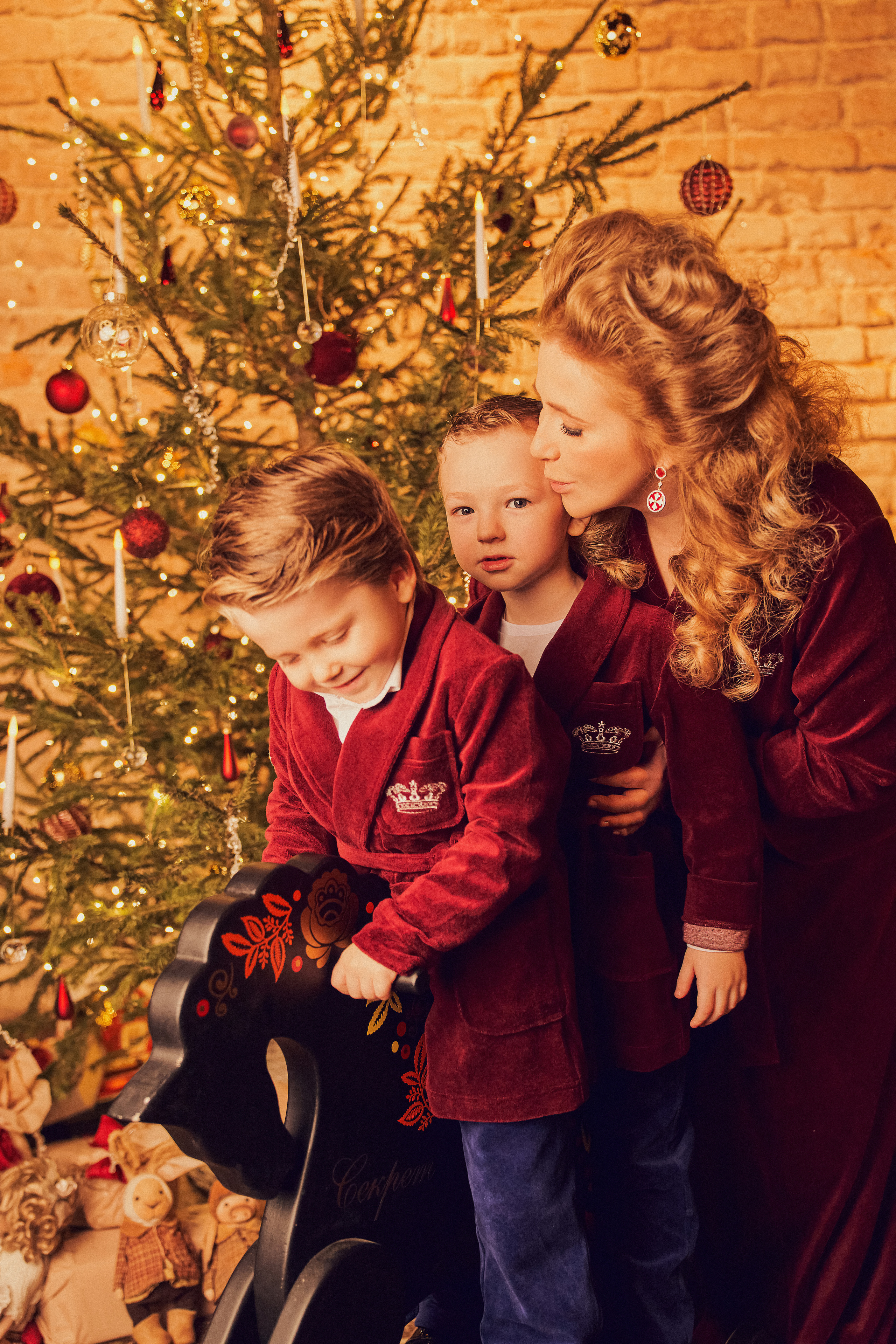 Роскошная Рождественская съемка парадный портрет для семейства Фалеевых. Андрей Лоос фотограф стилист Москва