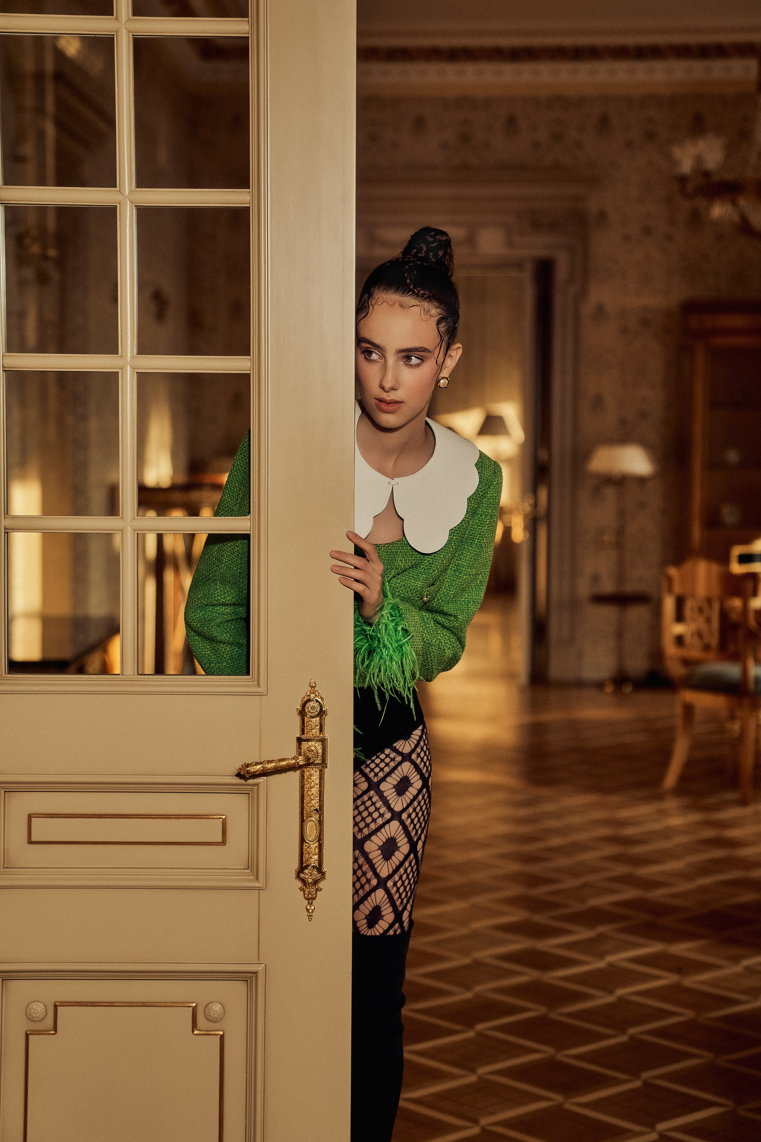 Фотосессия для L'Officiel Russia сентябрь 2022. Андрей Лоос фотограф стилист Москва