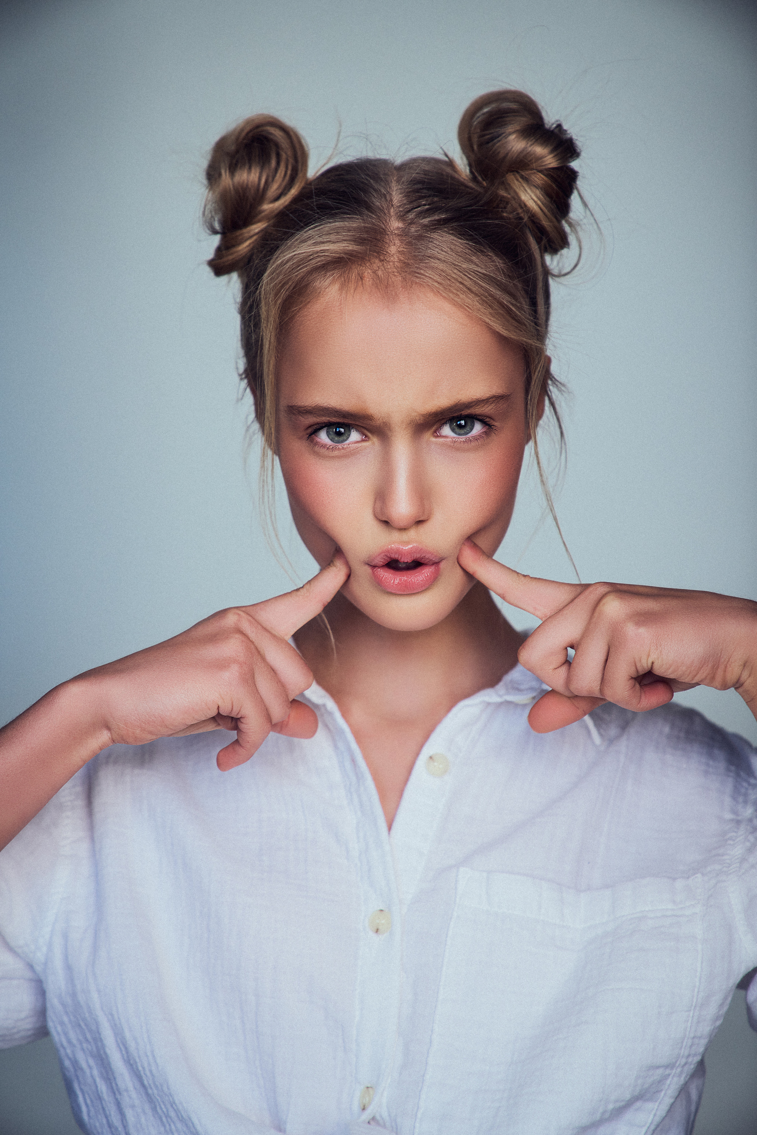 Имиджевая фотосессия портфолио для певицы Лизы Нестеренко. Андрей Лоос фотограф стилист Москва