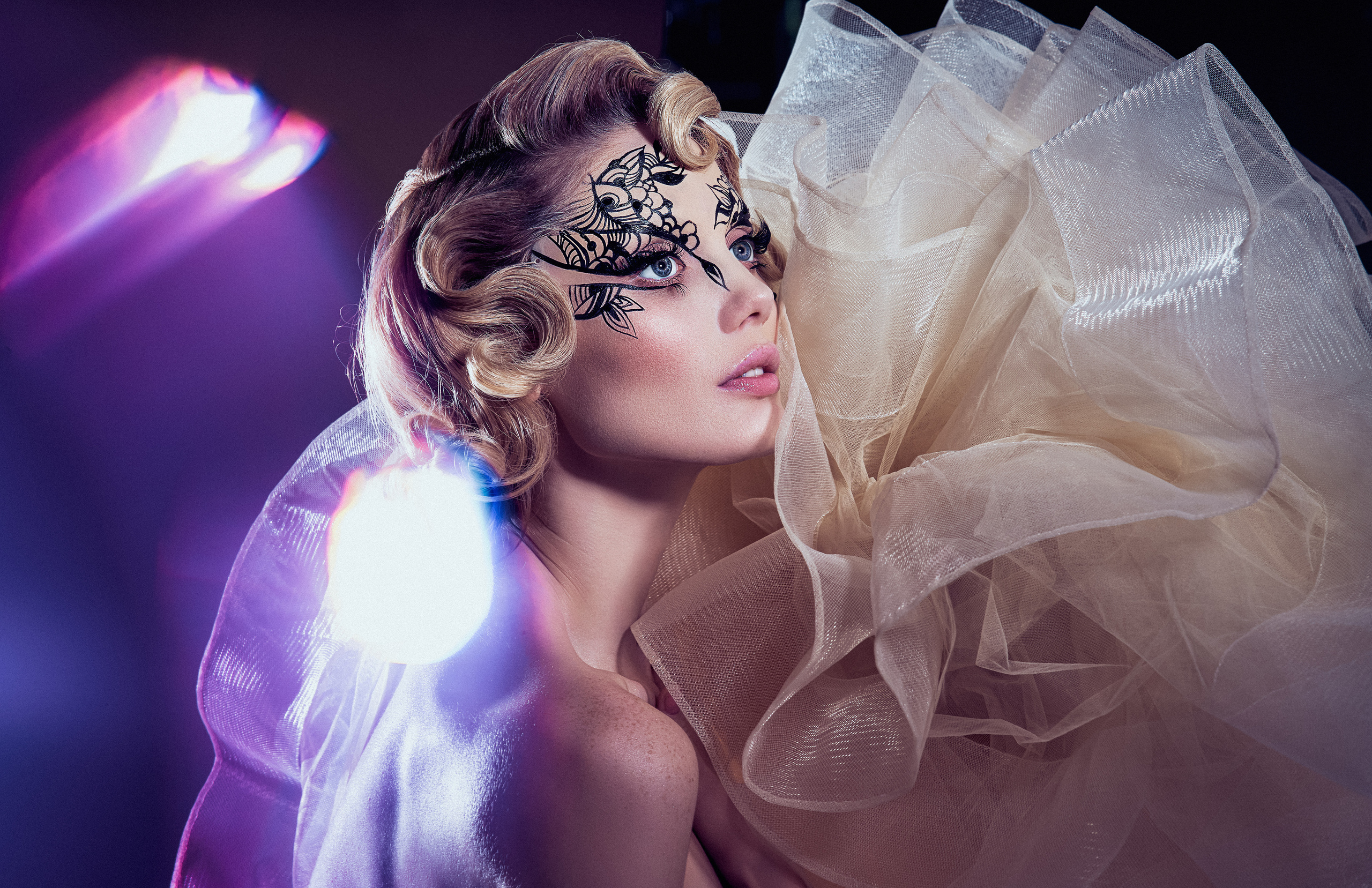 Фотосессия для Style Cruze Magazine december 2019. Андрей Лоос фотограф стилист Москва